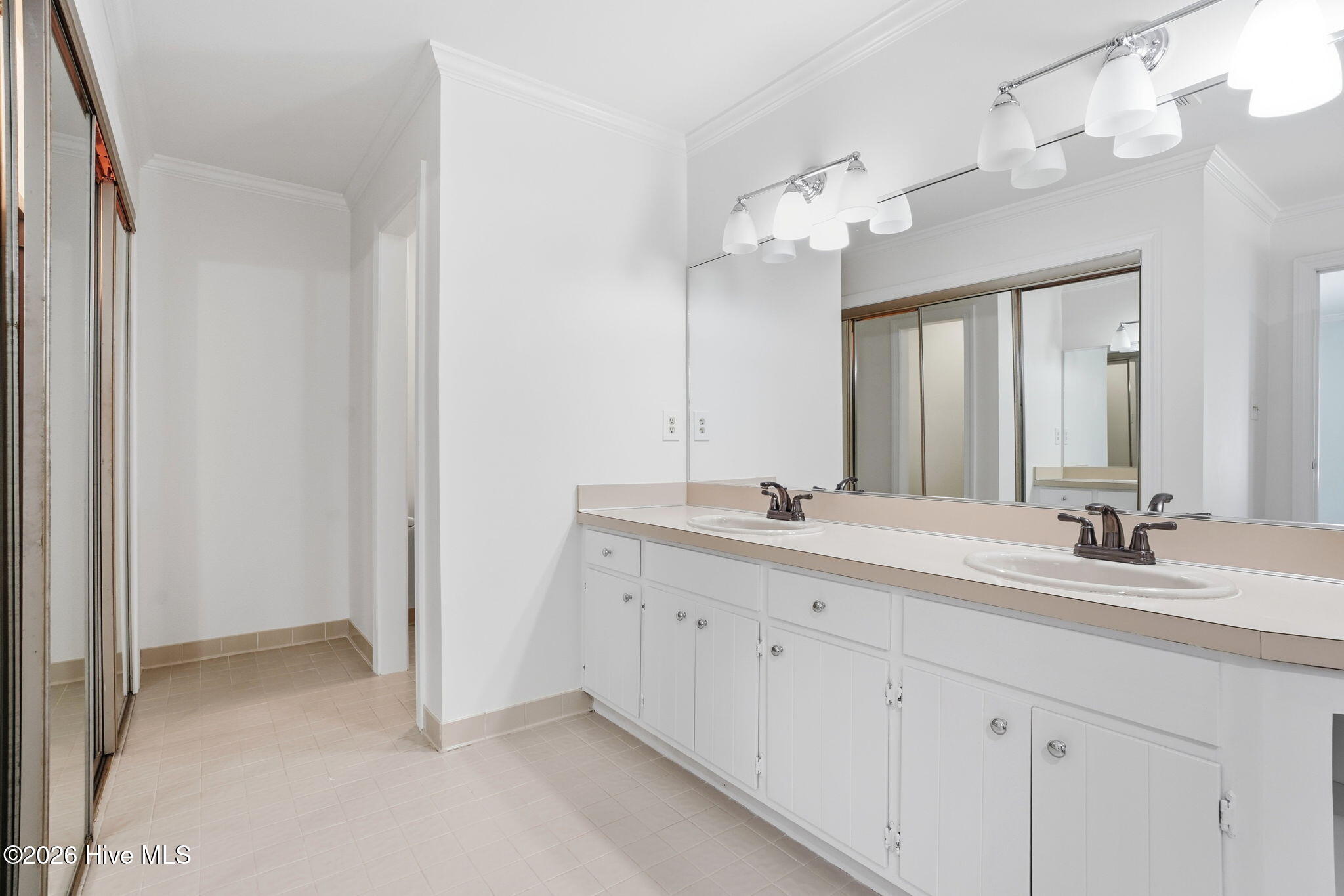 3425 Weatherstone Drive Property Photo 40