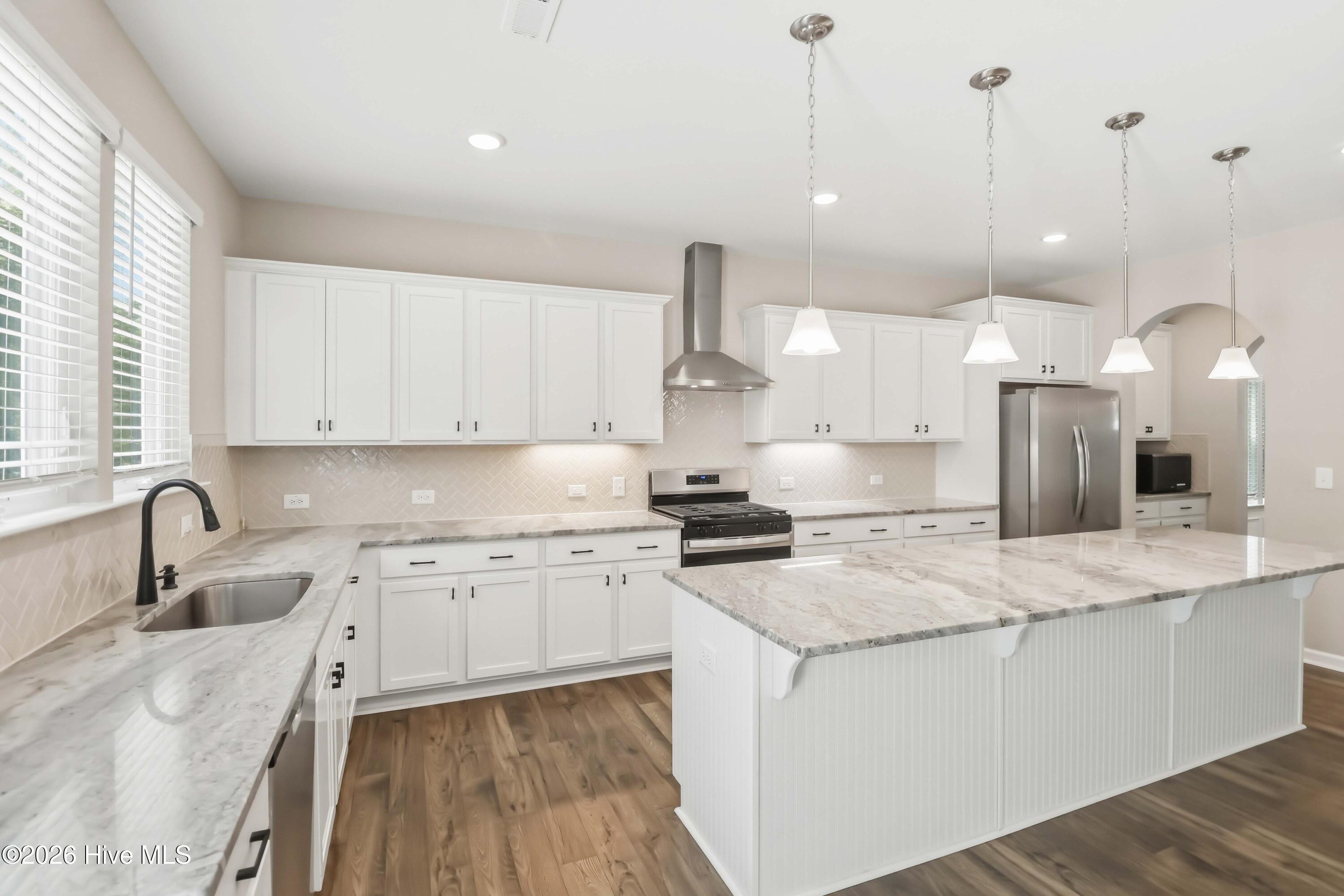 236 Curling Creek Drive Property Photo 10