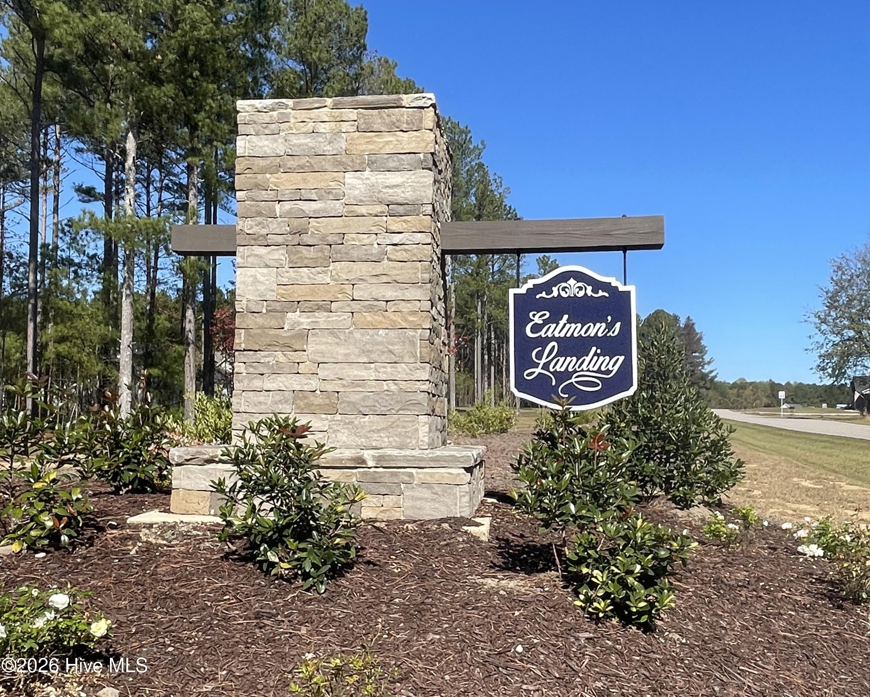 100 Birchtop Circle Property Photo 1