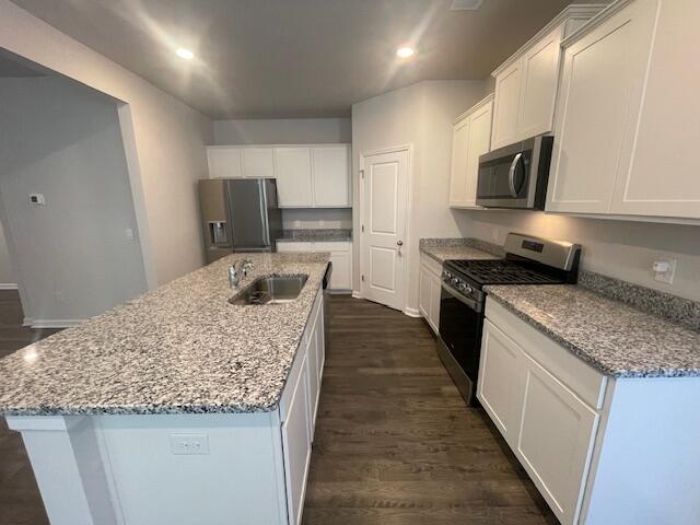 2126 Saltwater Bend Property Photo 5