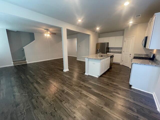 2126 Saltwater Bend Property Photo 6