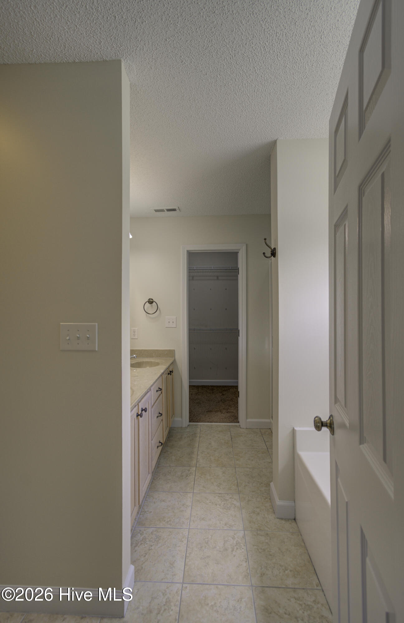 318 Osprey Point Drive Property Photo 41