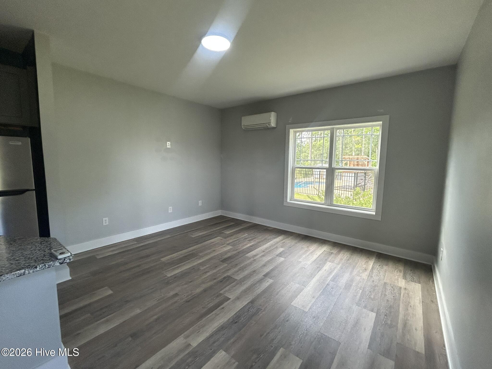 5789 Sidbury Road B Property Photo 3