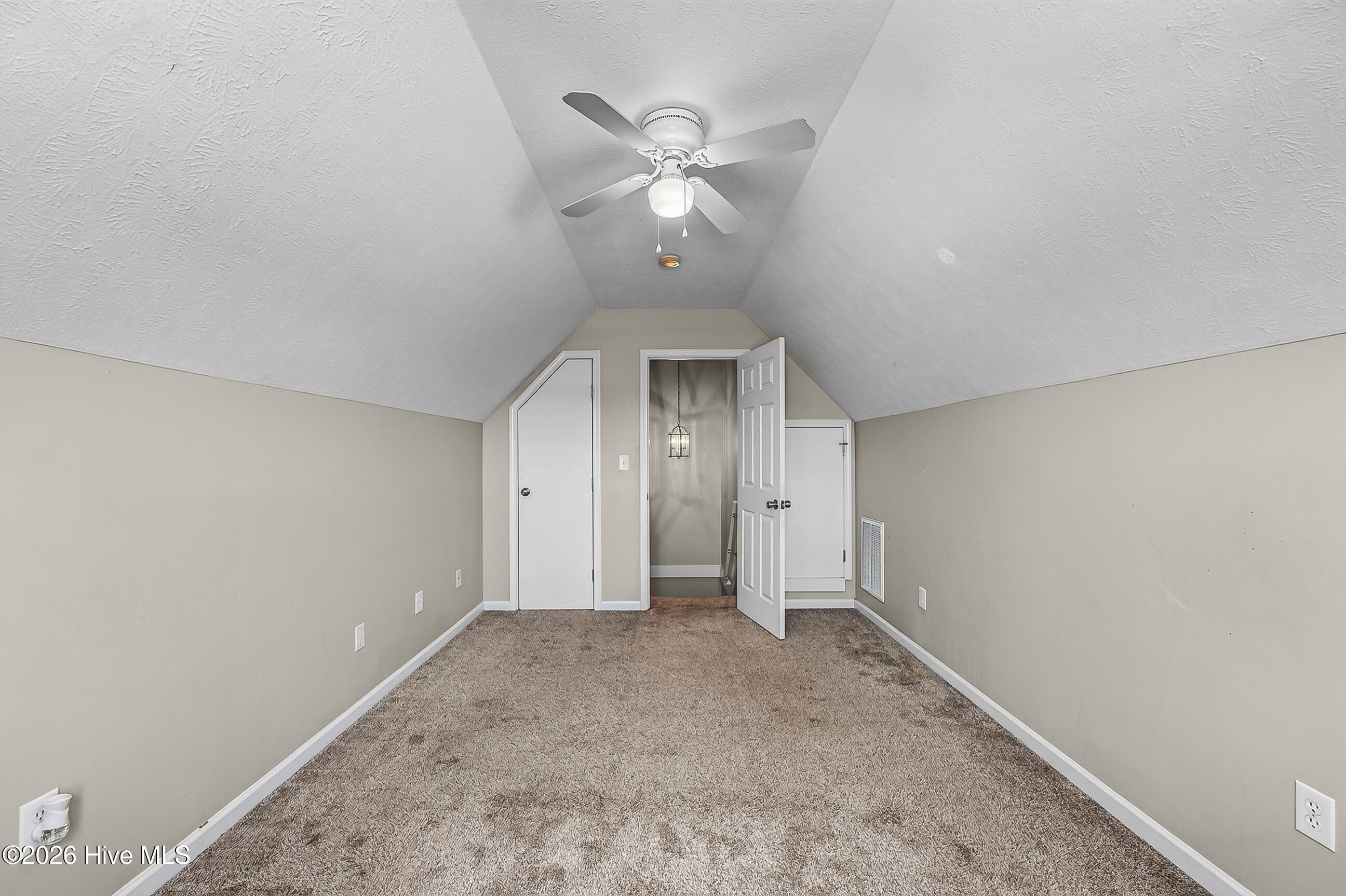 104 Ashcroft Drive Property Photo 33