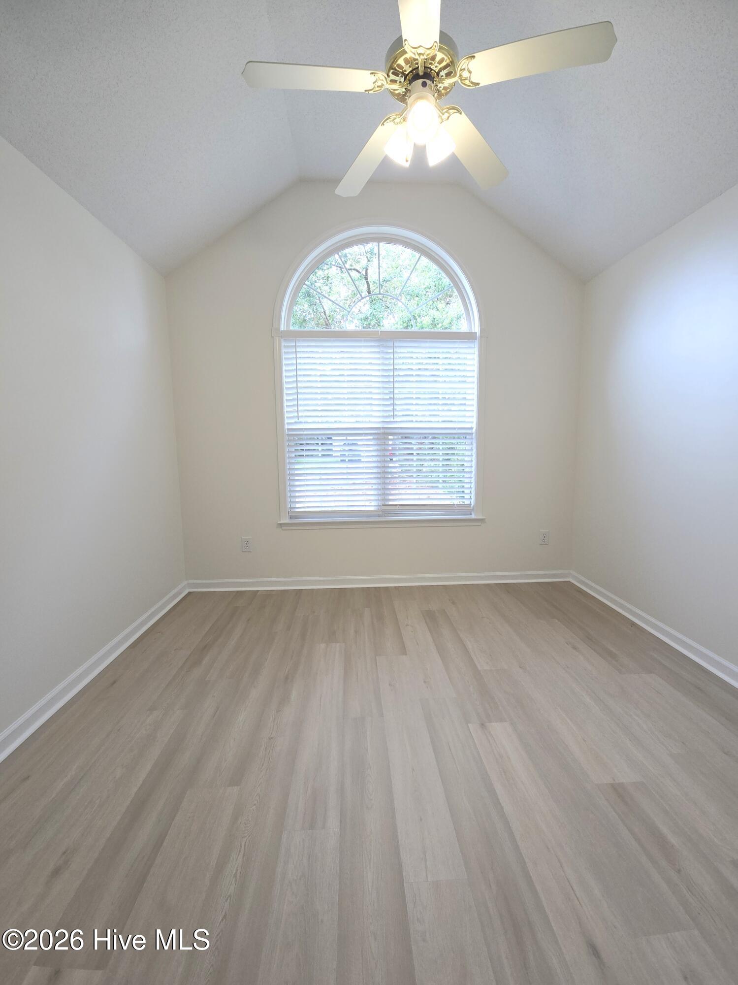 5005 Woods Edge Road Property Photo 13