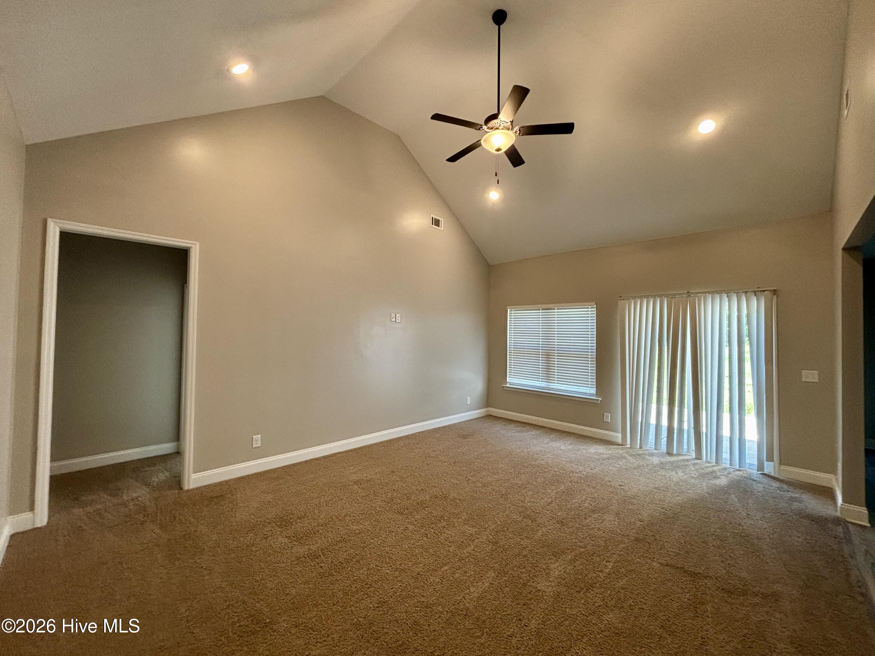 214 Mcduffie Circle Property Photo 6