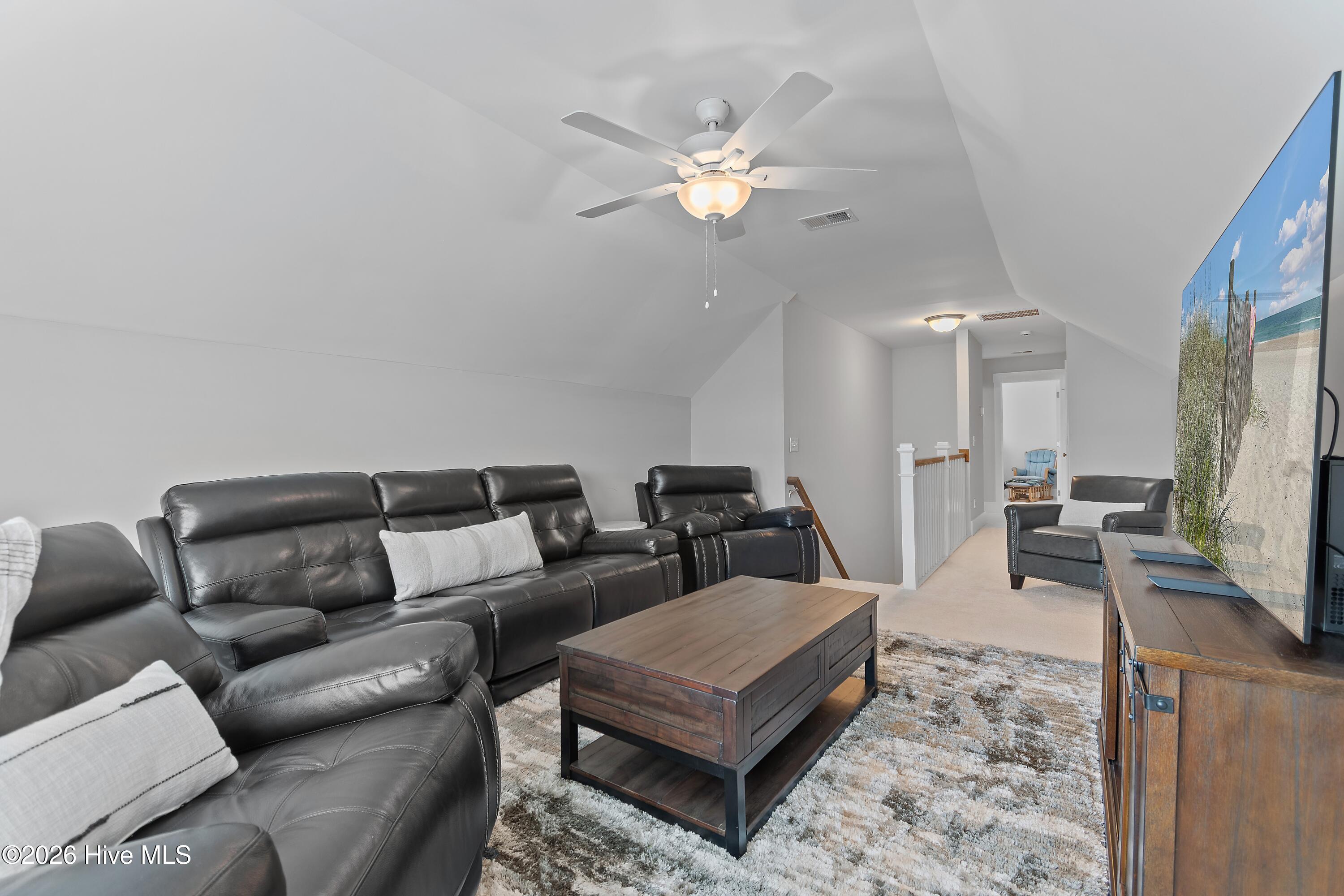 1601 Ladera Point Property Photo 30