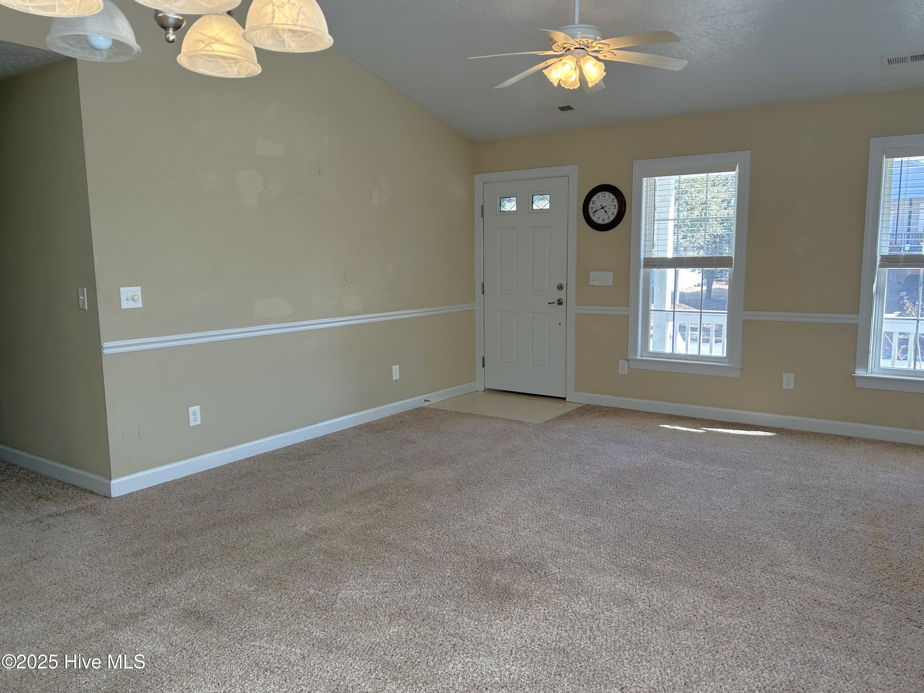 115 Nw 20th Street Property Photo 2