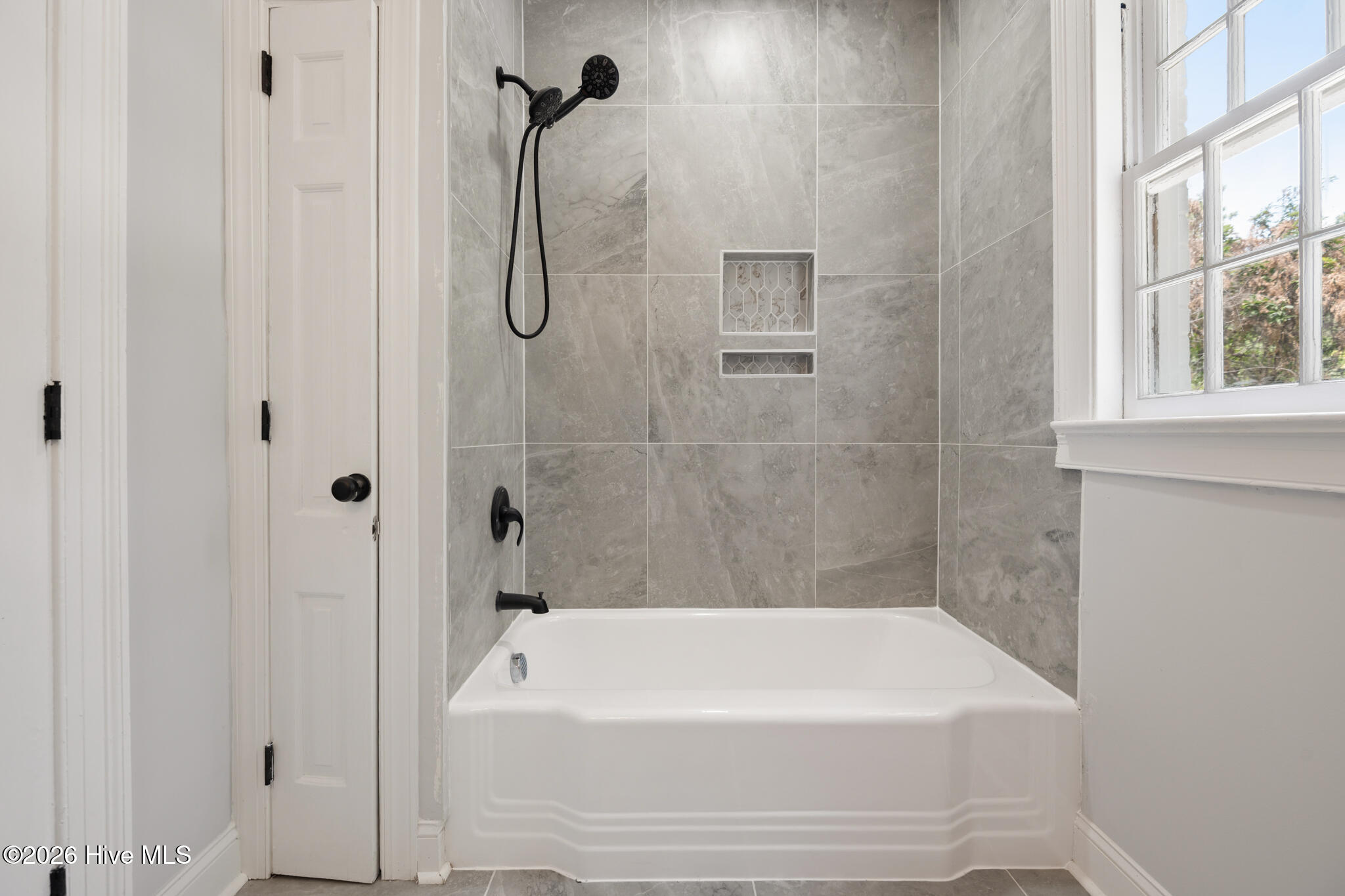 1012 Evergreen Avenue Property Photo 41