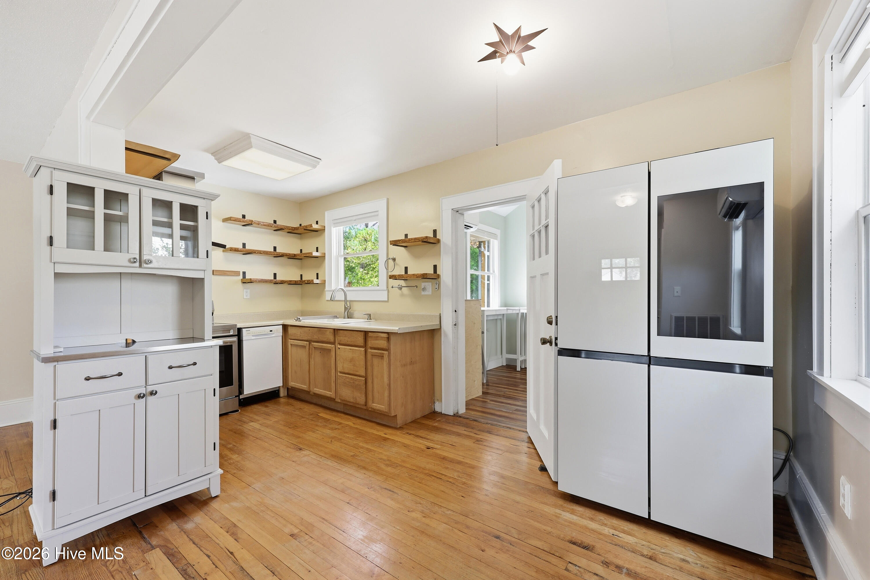 109 Noyes Avenue Property Photo 12