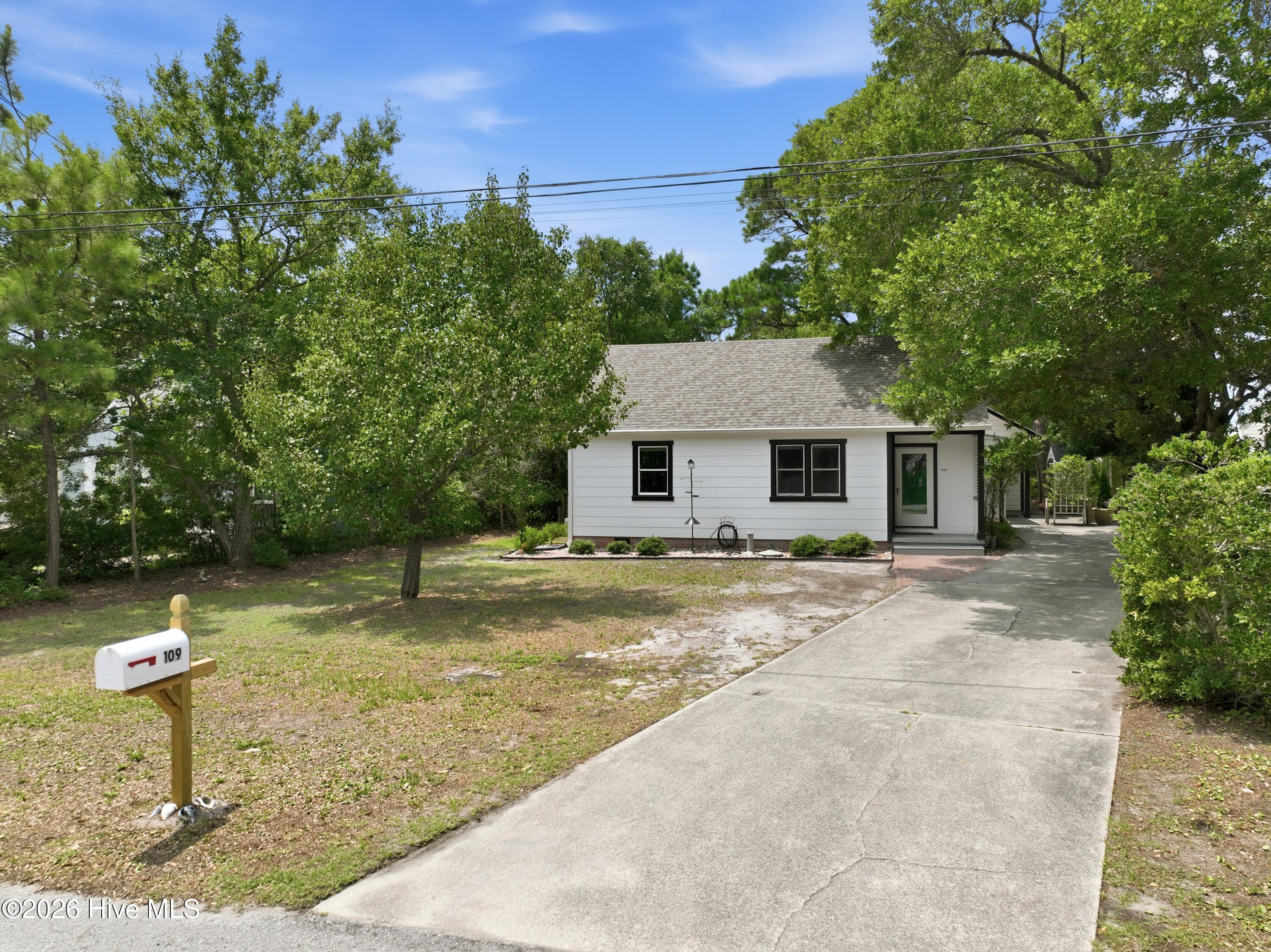 109 Noyes Avenue Property Photo 39