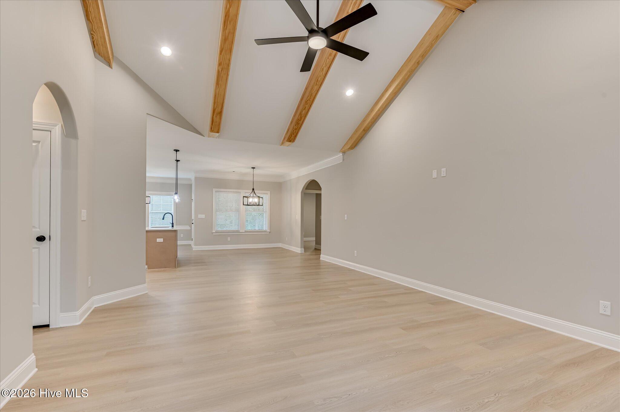 650b Hampton Circle Property Photo 8