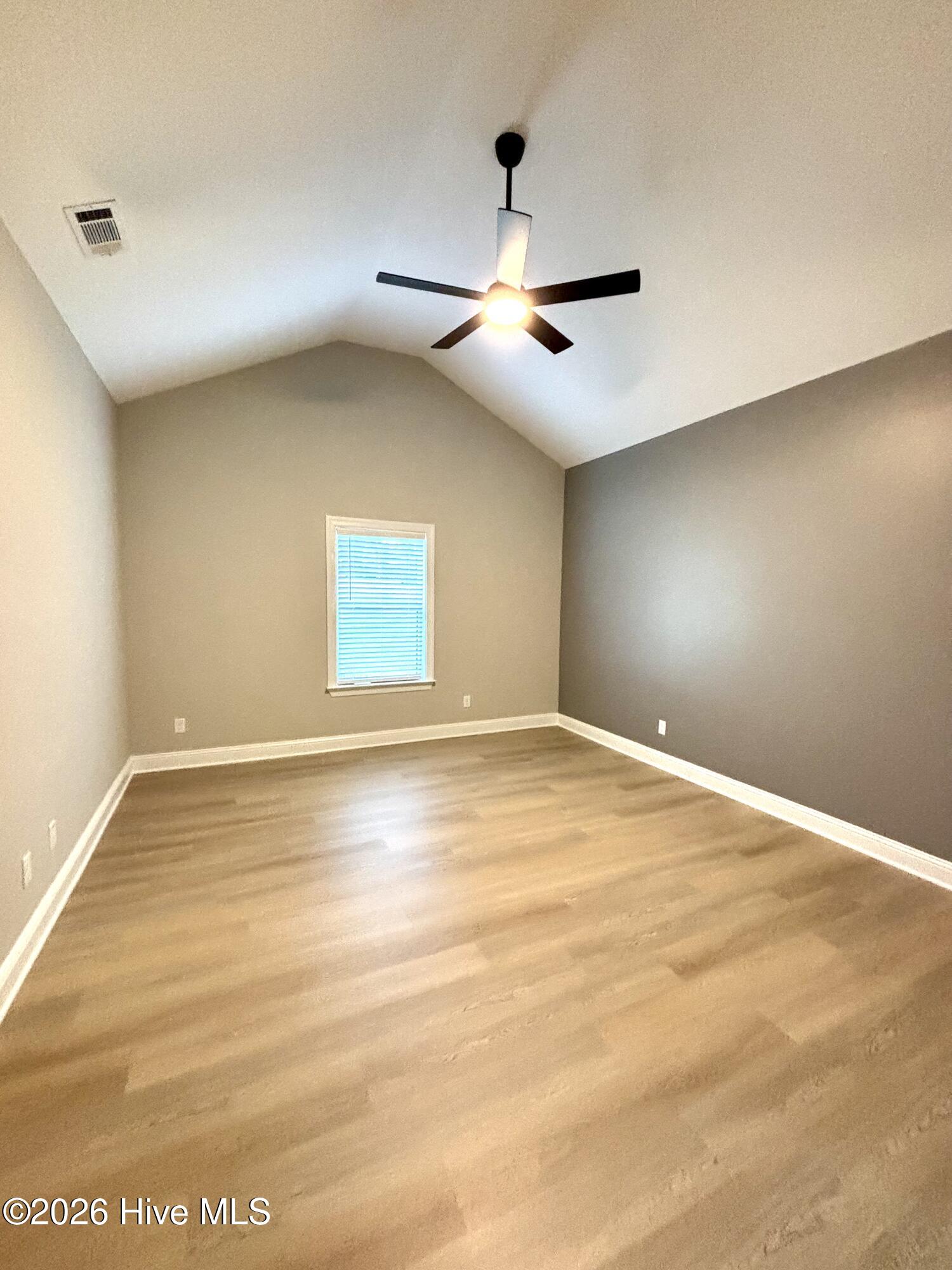 650b Hampton Circle Property Photo 25
