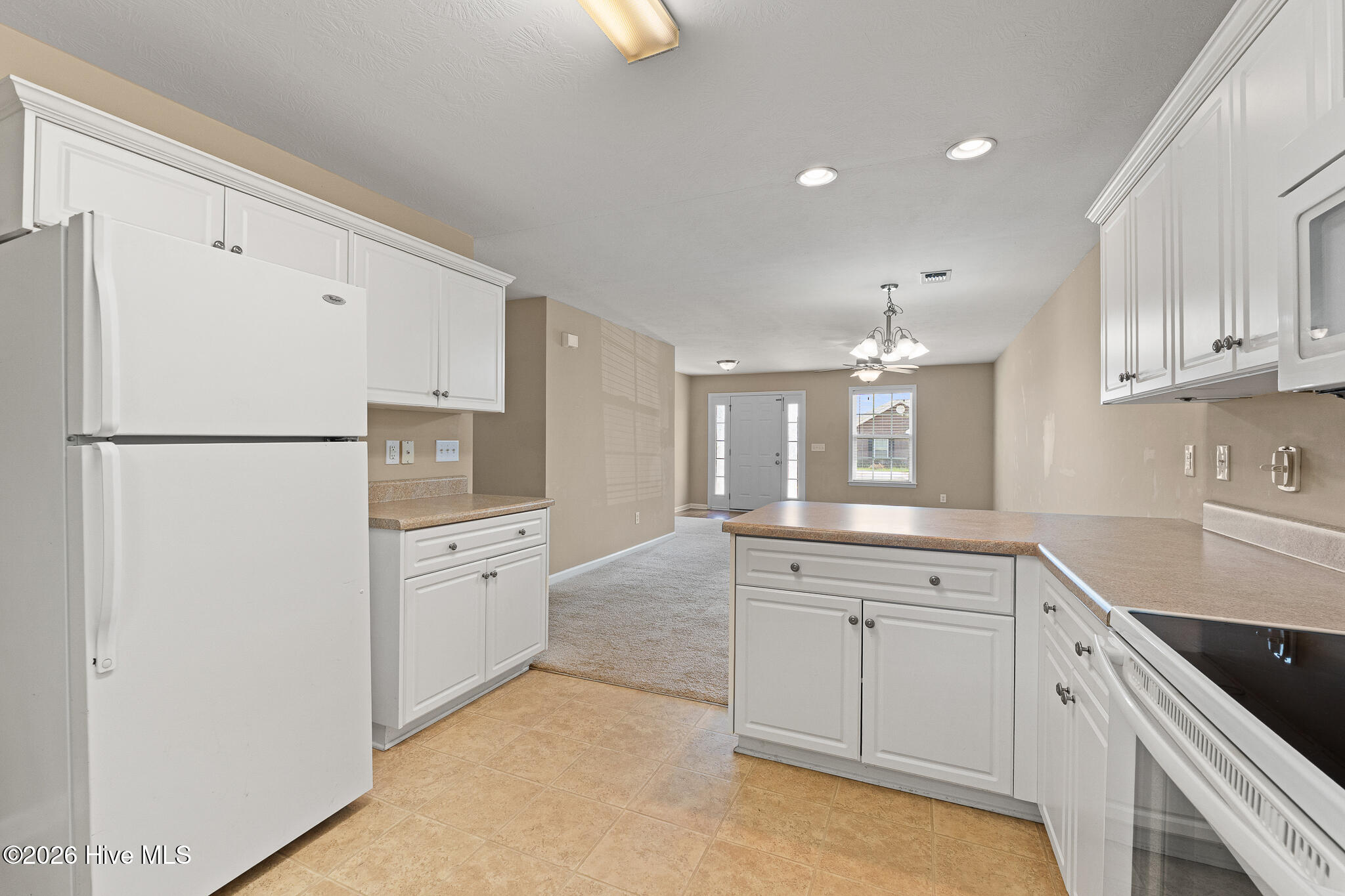 6107 Village West Lane Property Photo 6