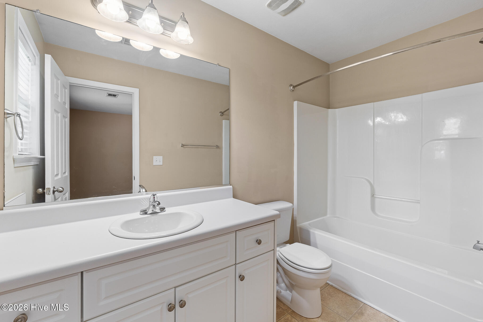 6107 Village West Lane Property Photo 11