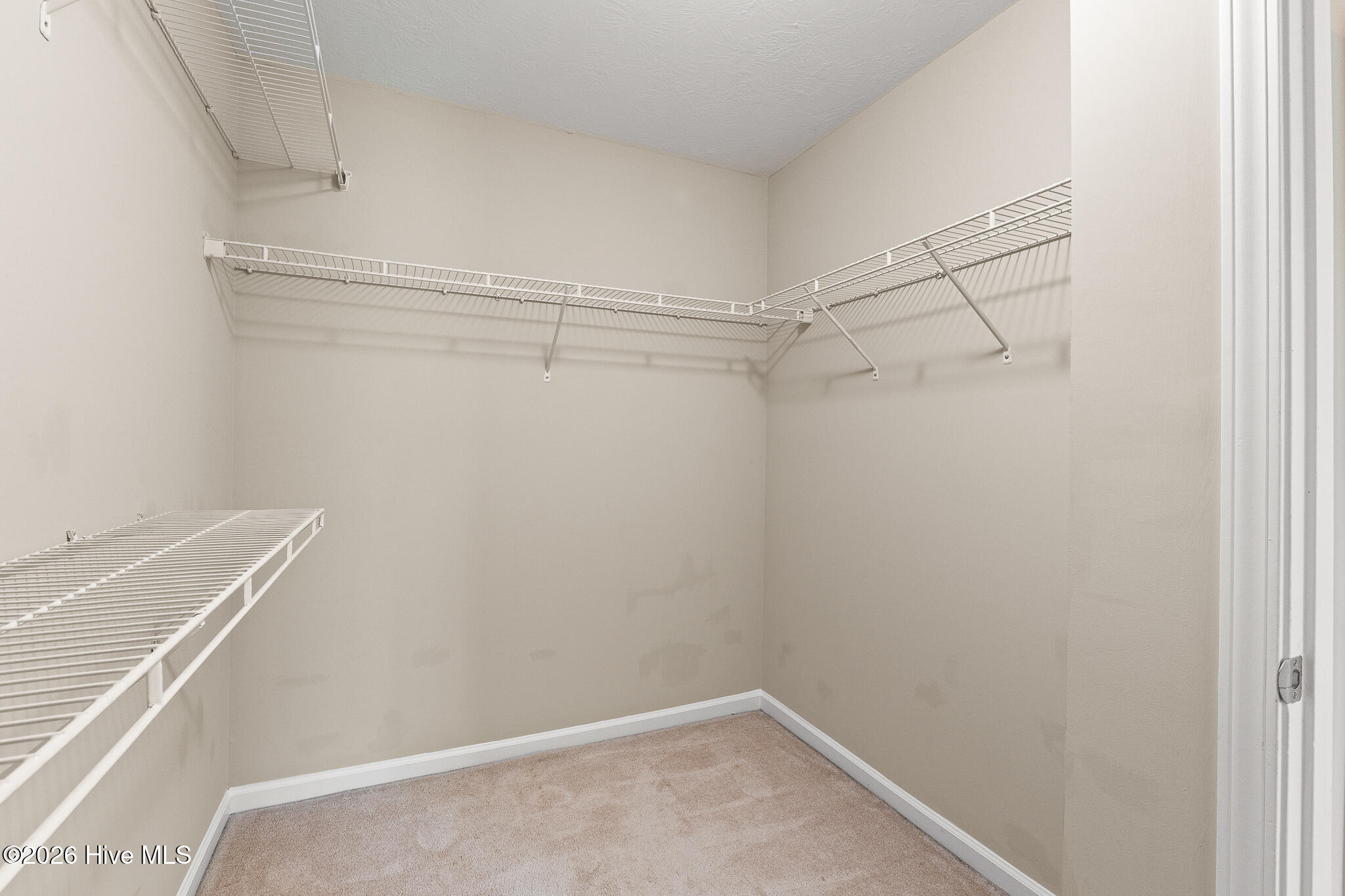 6107 Village West Lane Property Photo 12
