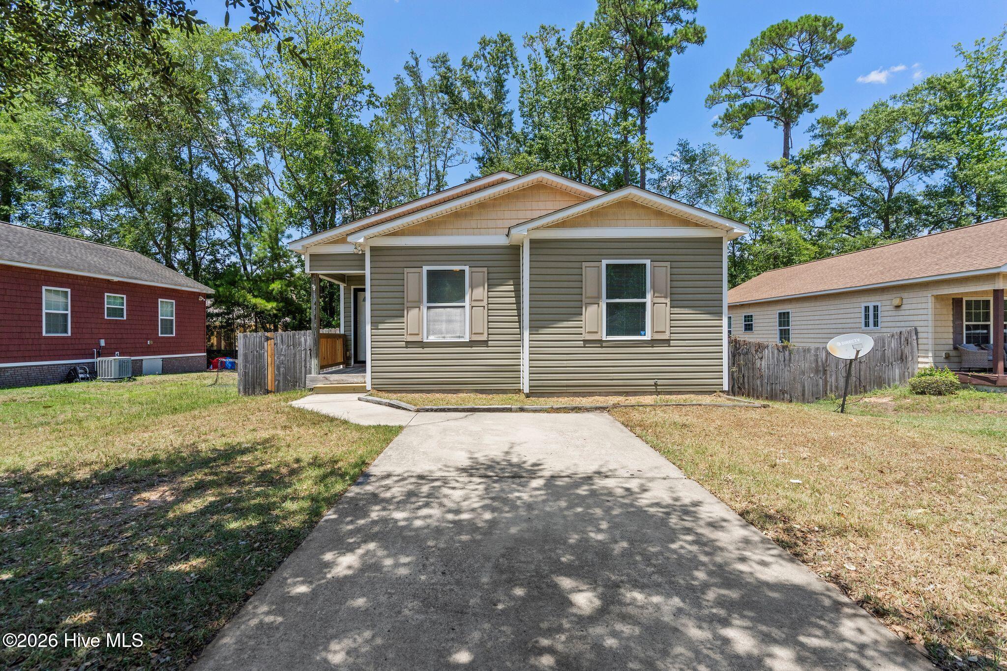 3913 Prices Lane Property Photo 4