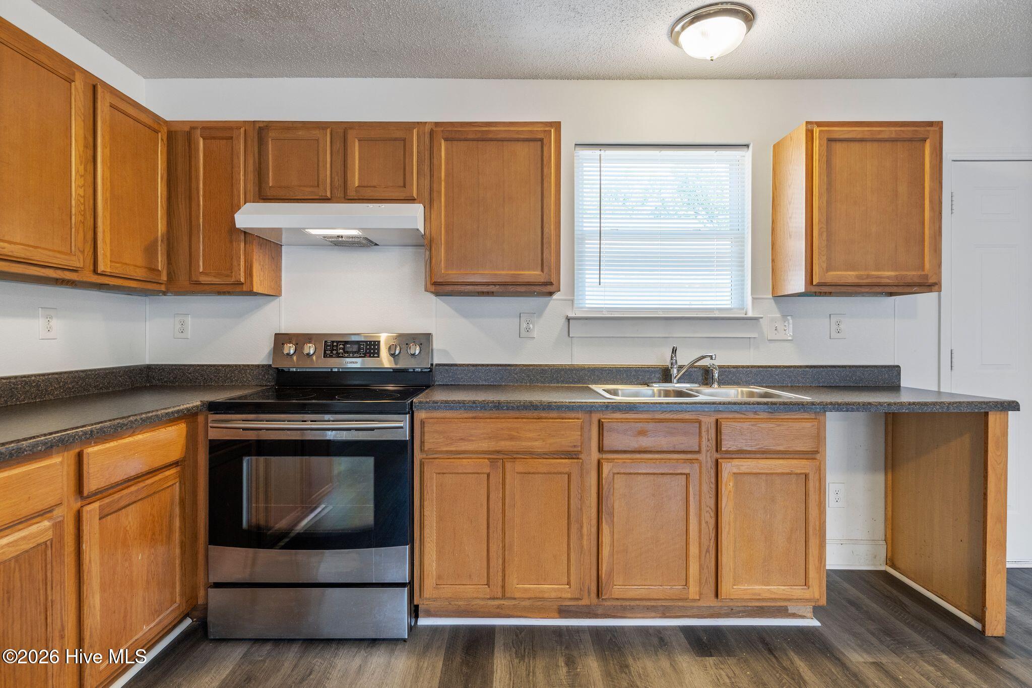 3913 Prices Lane Property Photo 17
