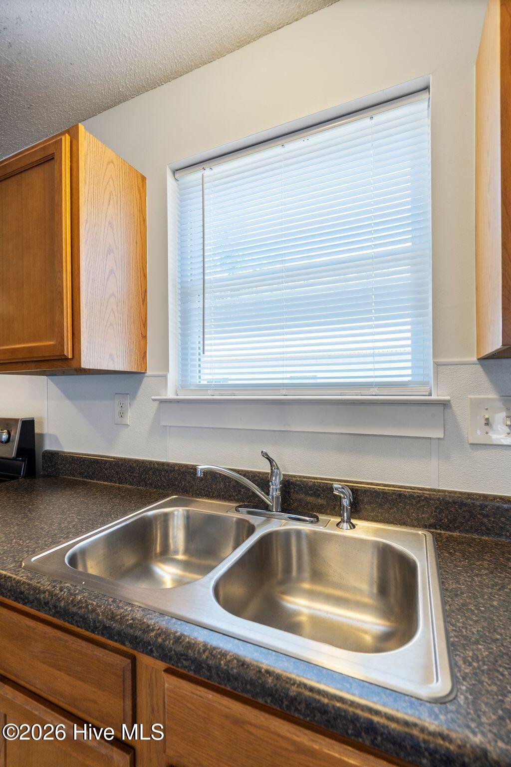 3913 Prices Lane Property Photo 19