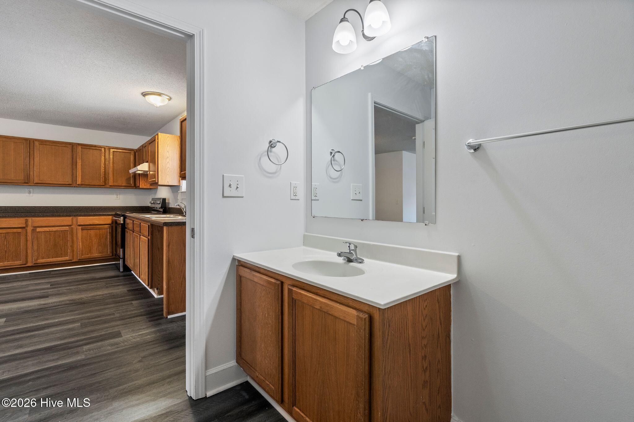 3913 Prices Lane Property Photo 20
