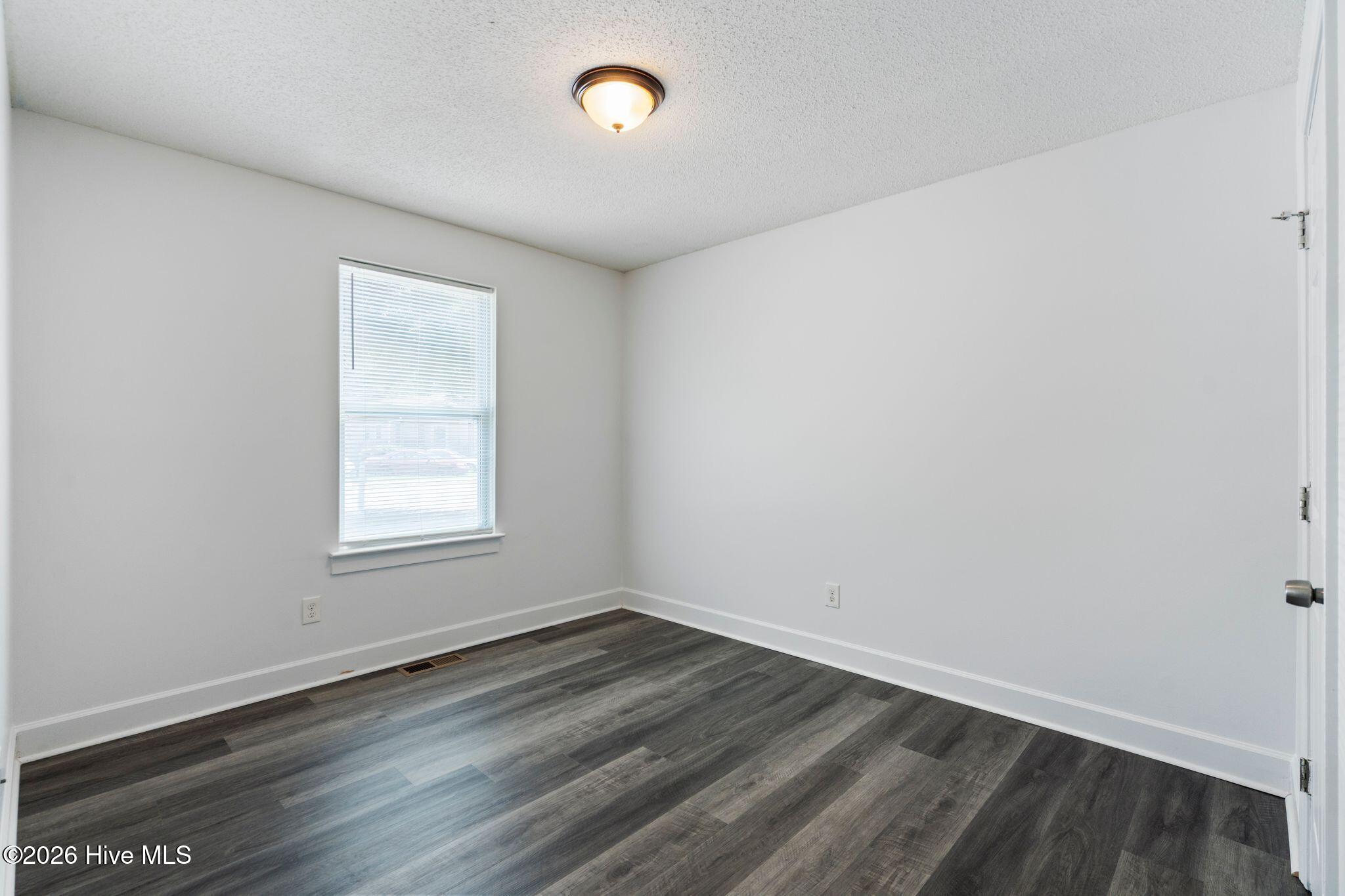3913 Prices Lane Property Photo 30