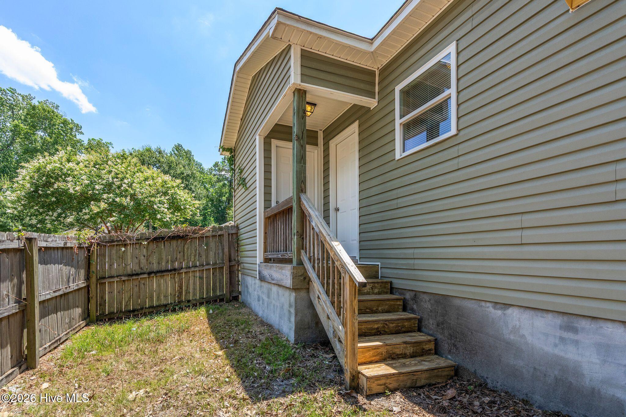 3913 Prices Lane Property Photo 36