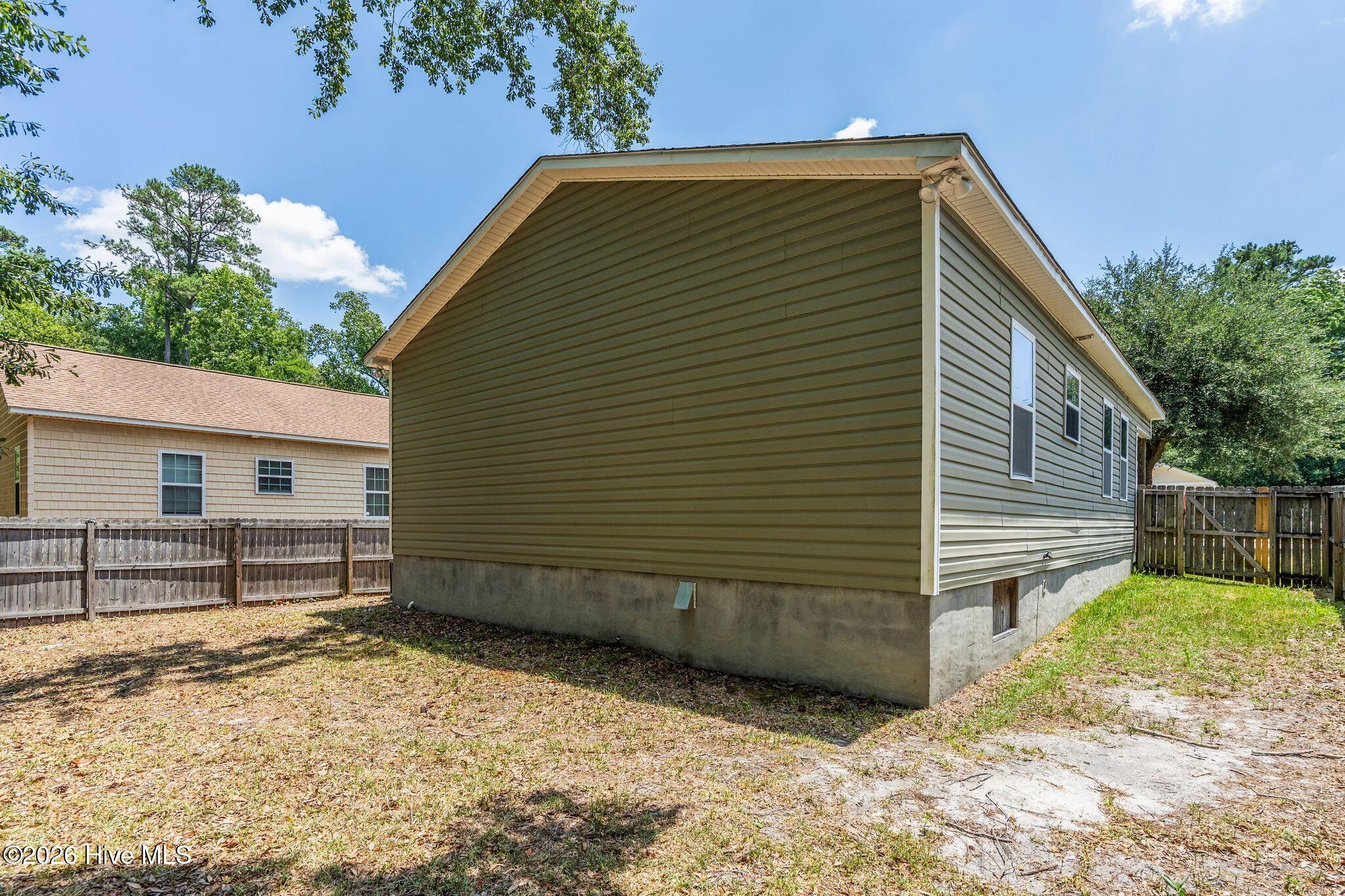 3913 Prices Lane Property Photo 40