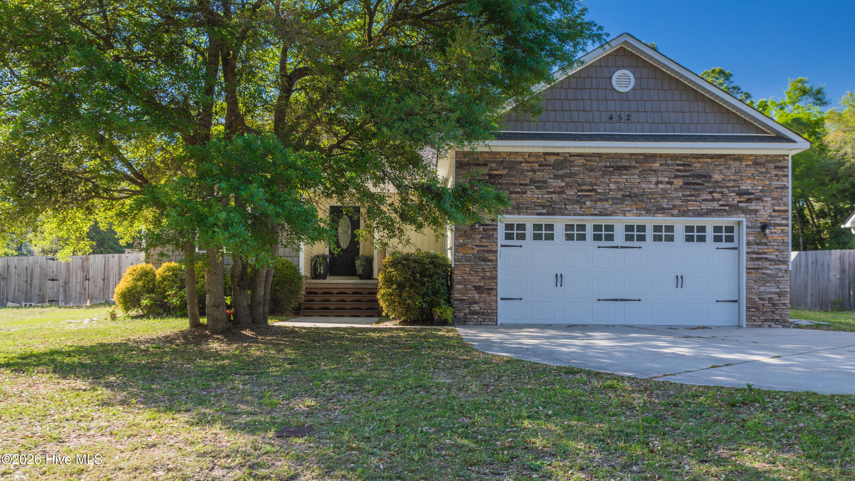 452 Hardison Road Property Photo 1