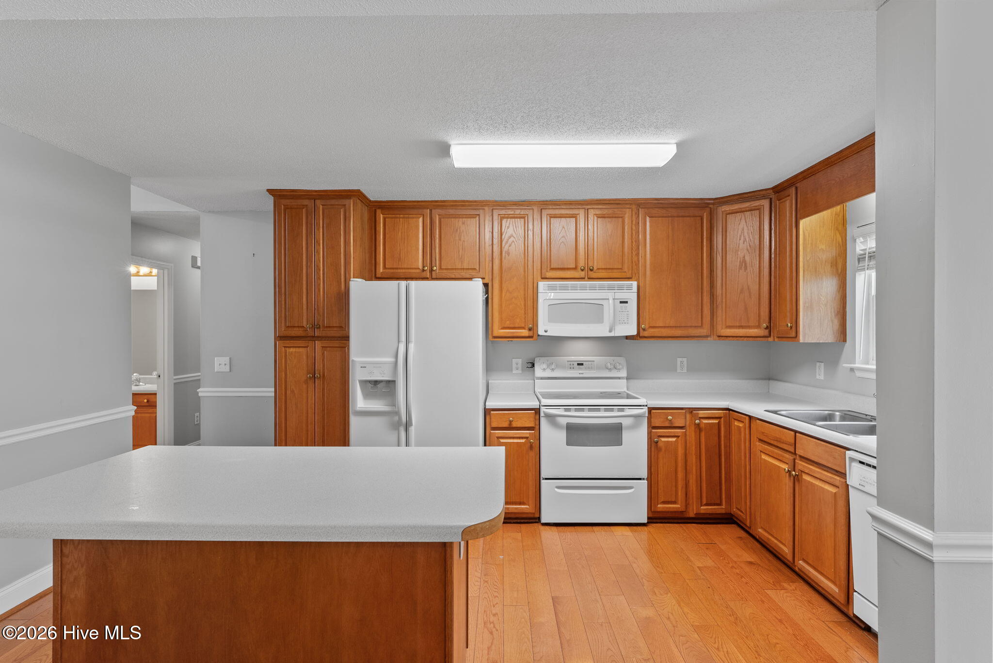 1046 Elm Drive Property Photo 7