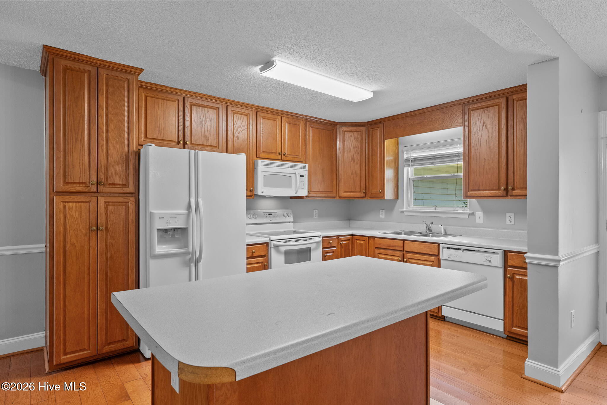 1046 Elm Drive Property Photo 9