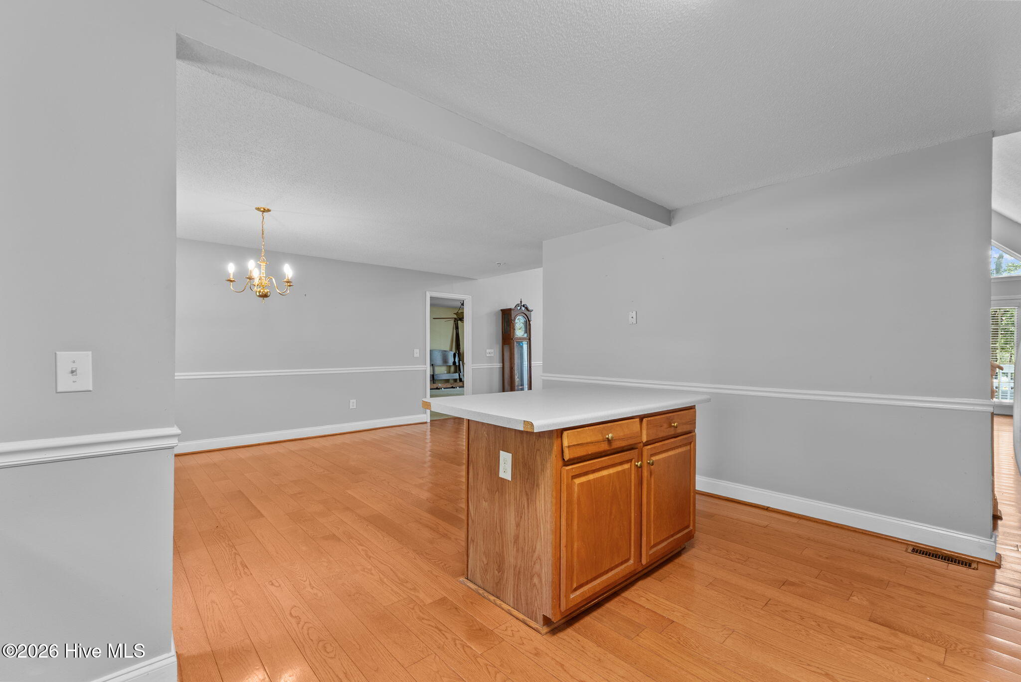 1046 Elm Drive Property Photo 11