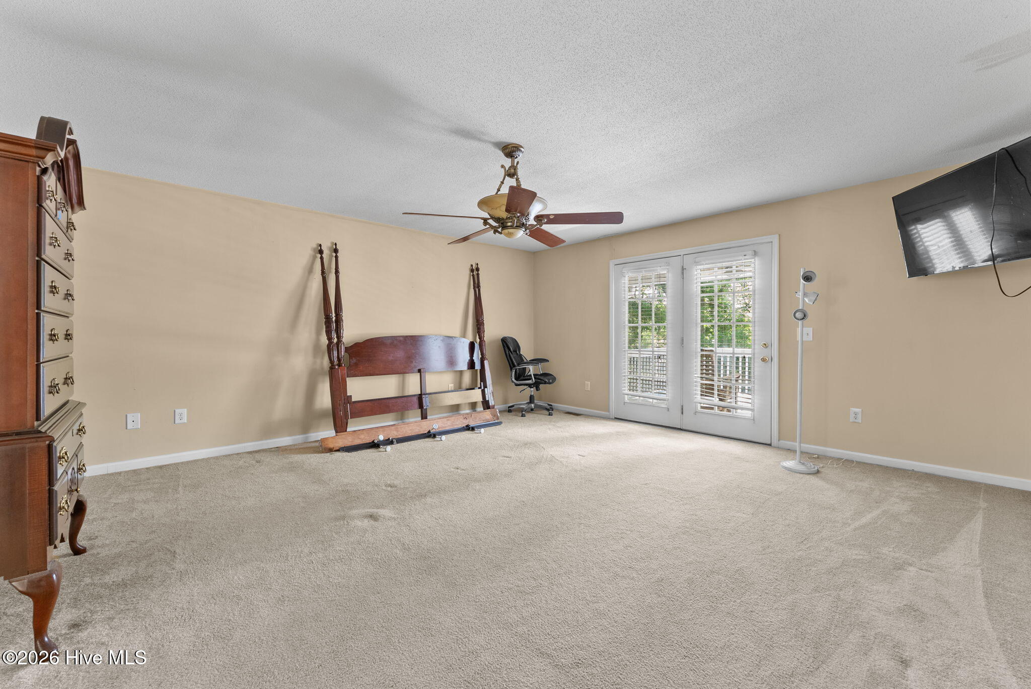 1046 Elm Drive Property Photo 19
