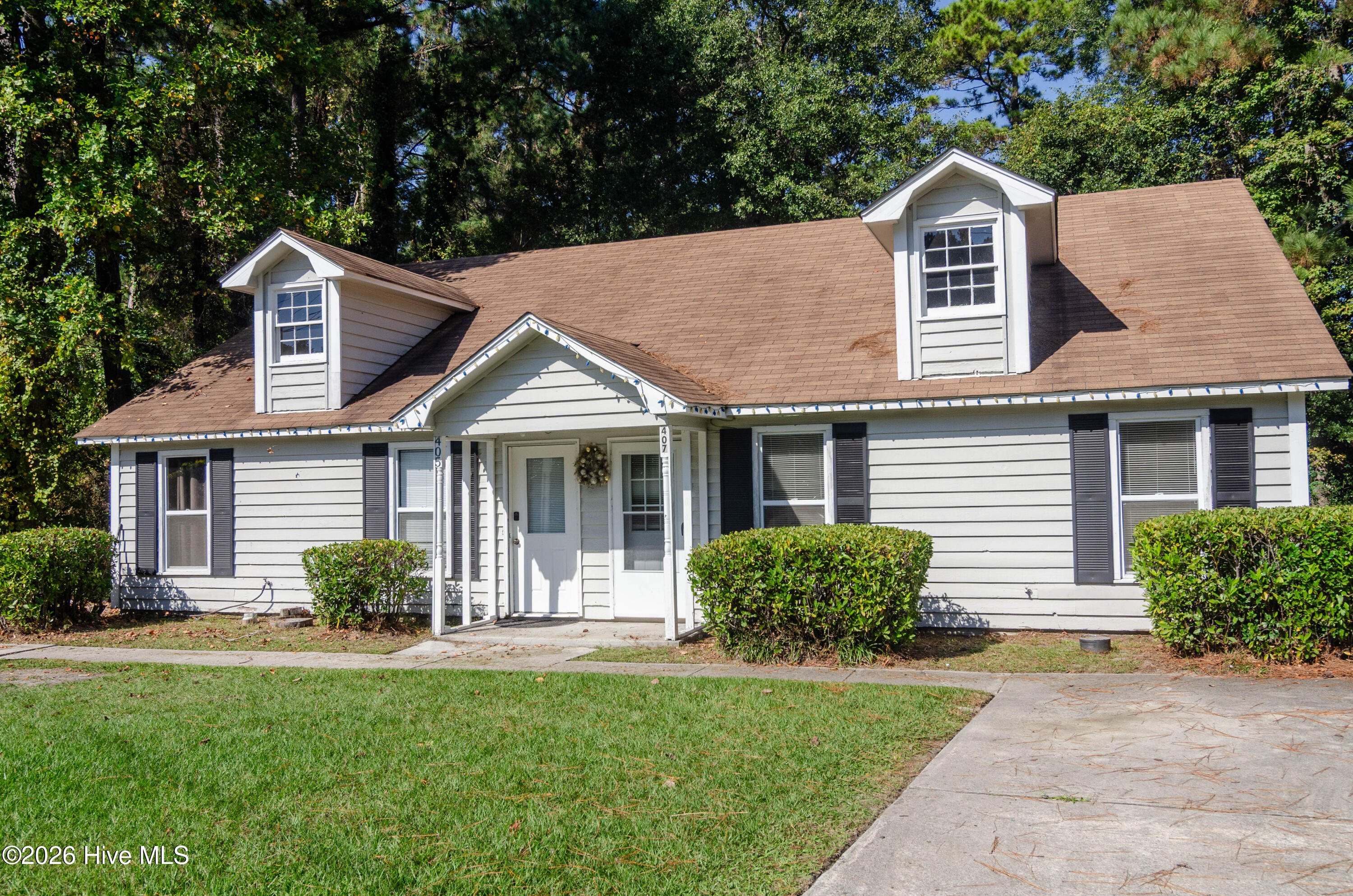 407 Lennon Drive Property Photo 1