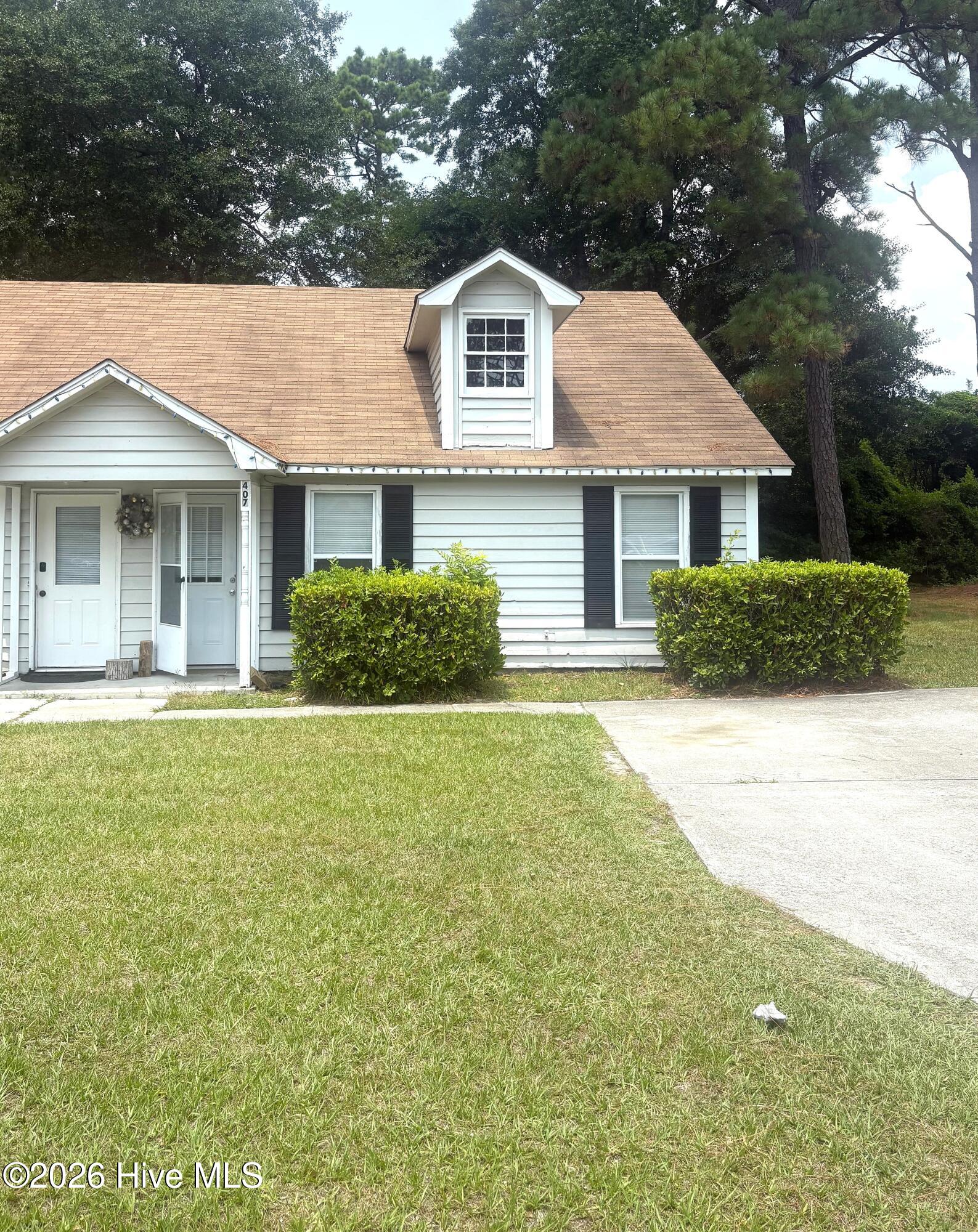 407 Lennon Drive Property Photo 2