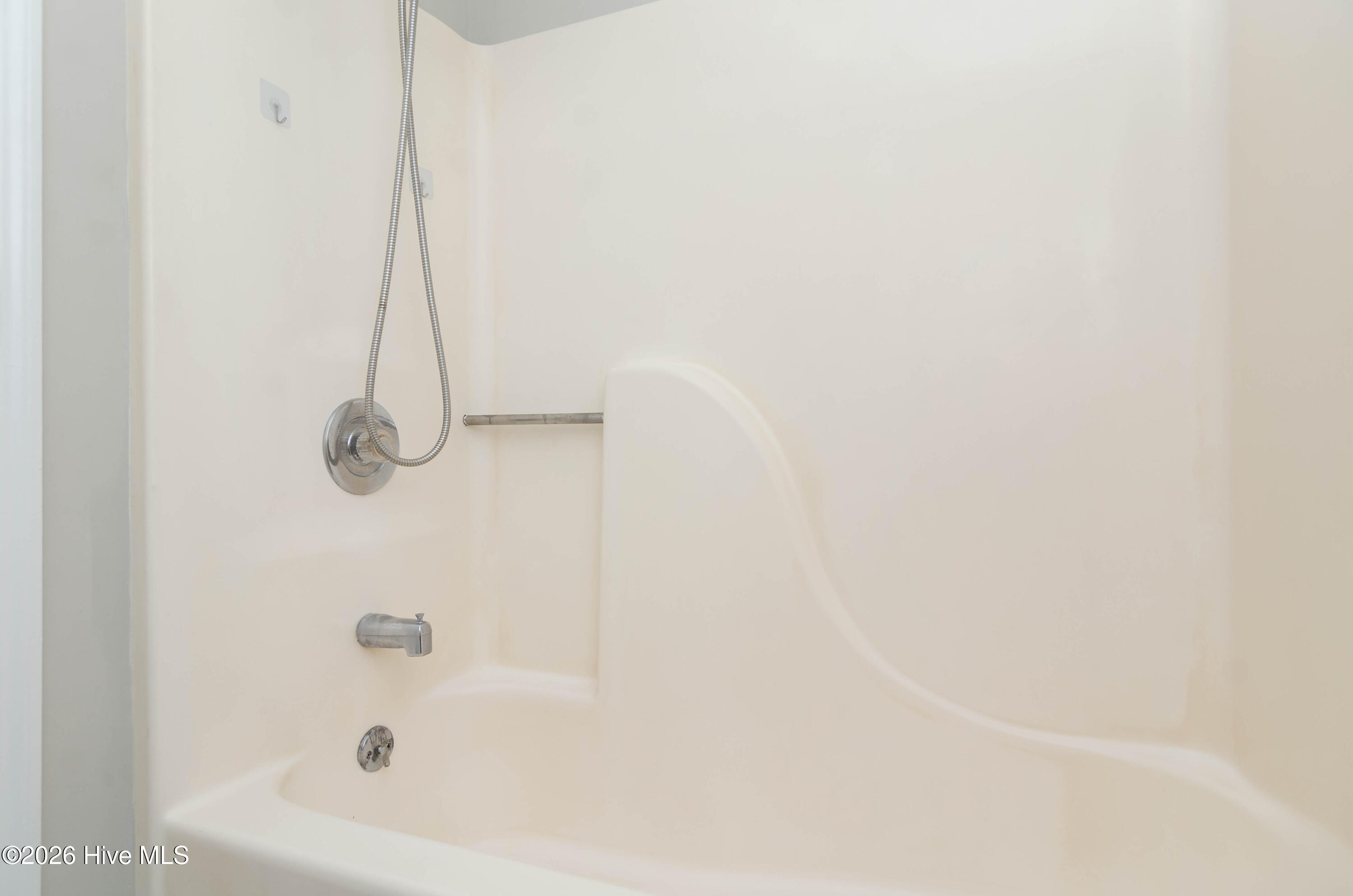 407 Lennon Drive Property Photo 13