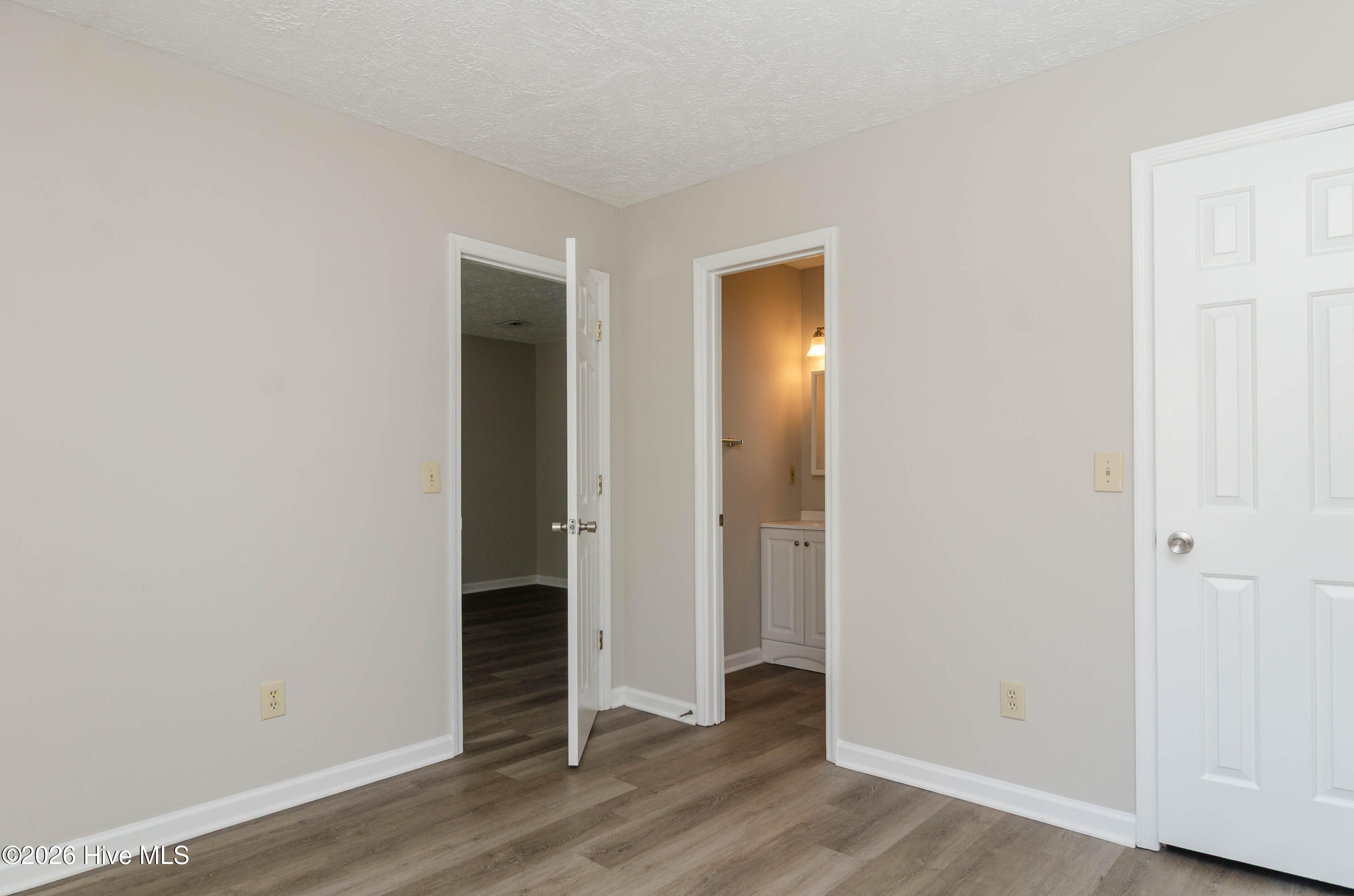 407 Lennon Drive Property Photo 15