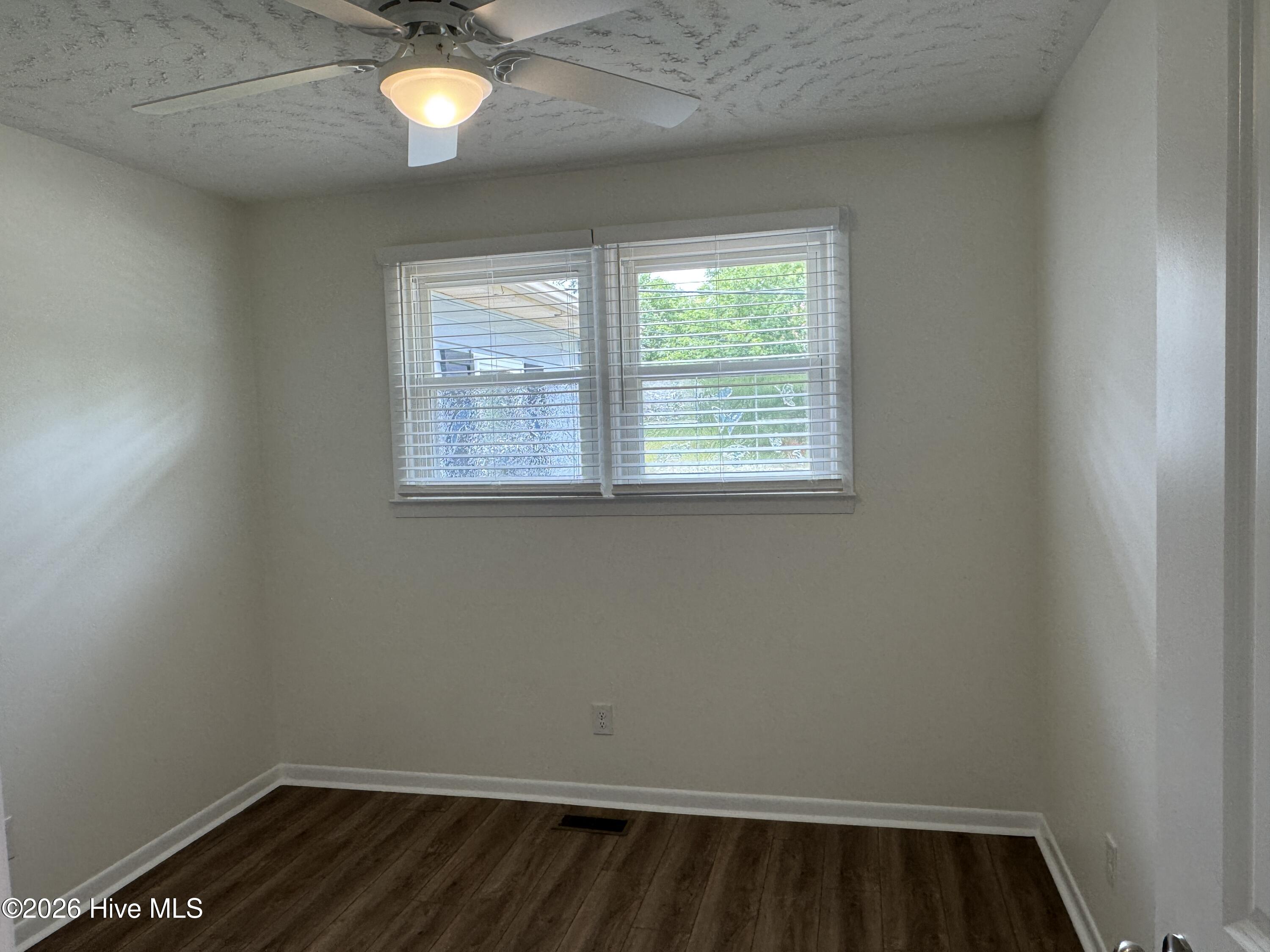 208 Regalwood Drive Property Photo 11