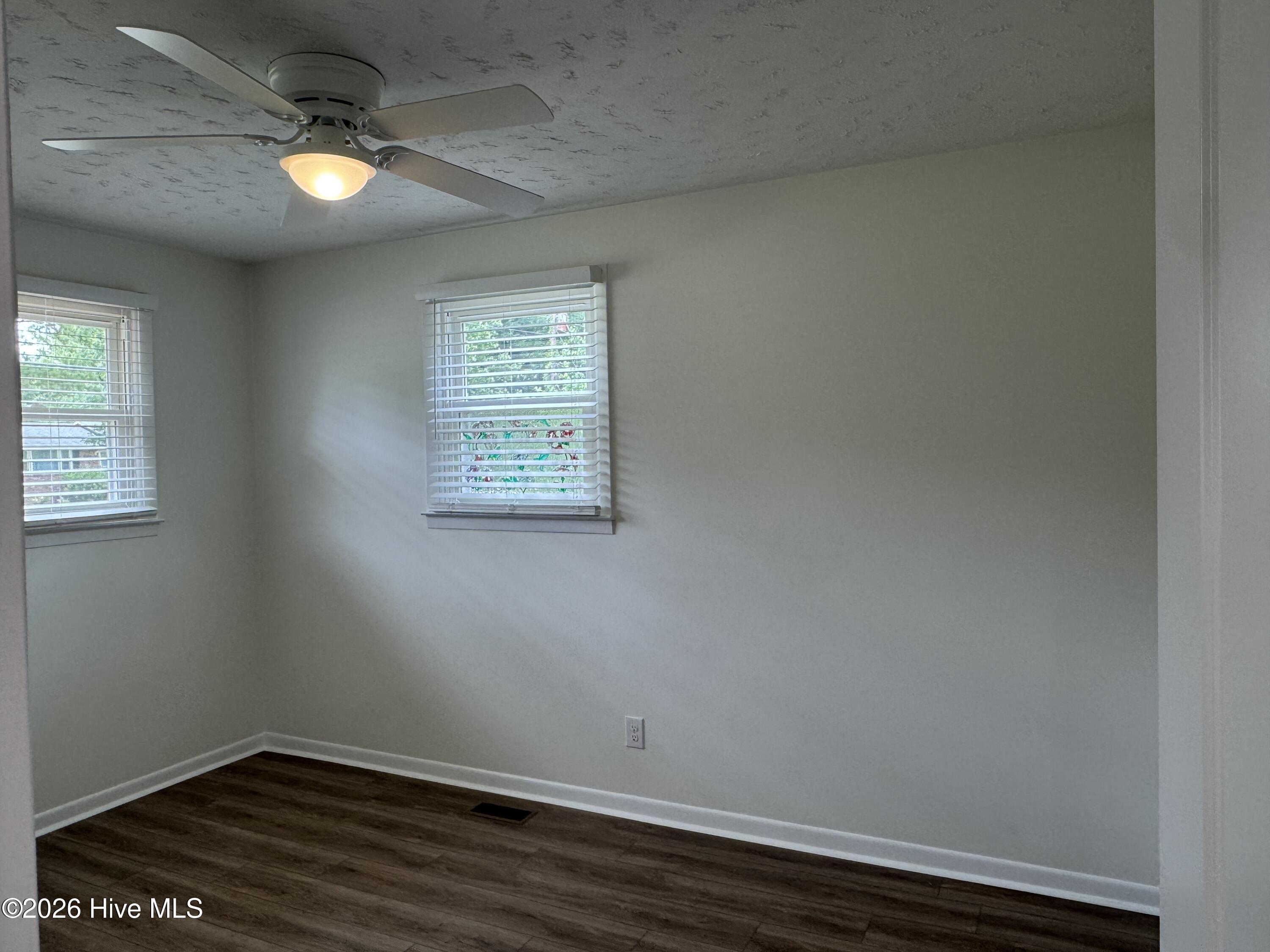 208 Regalwood Drive Property Photo 12