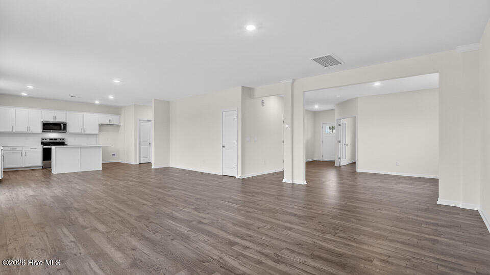 3061 Platinum Circle Property Photo 9