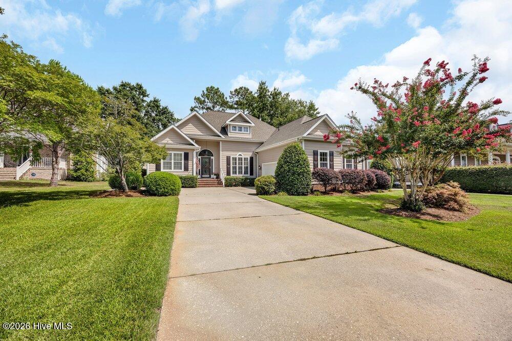 1530 Turnberry Lane Se Property Photo 1