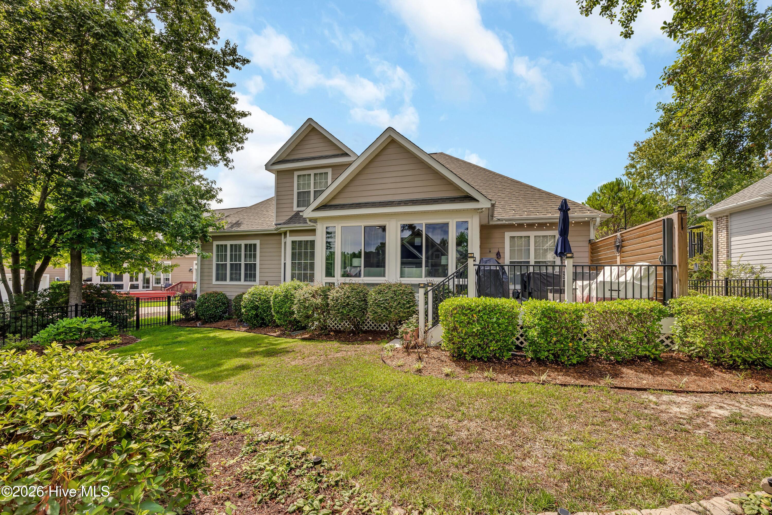 1530 Turnberry Lane Se Property Photo 27