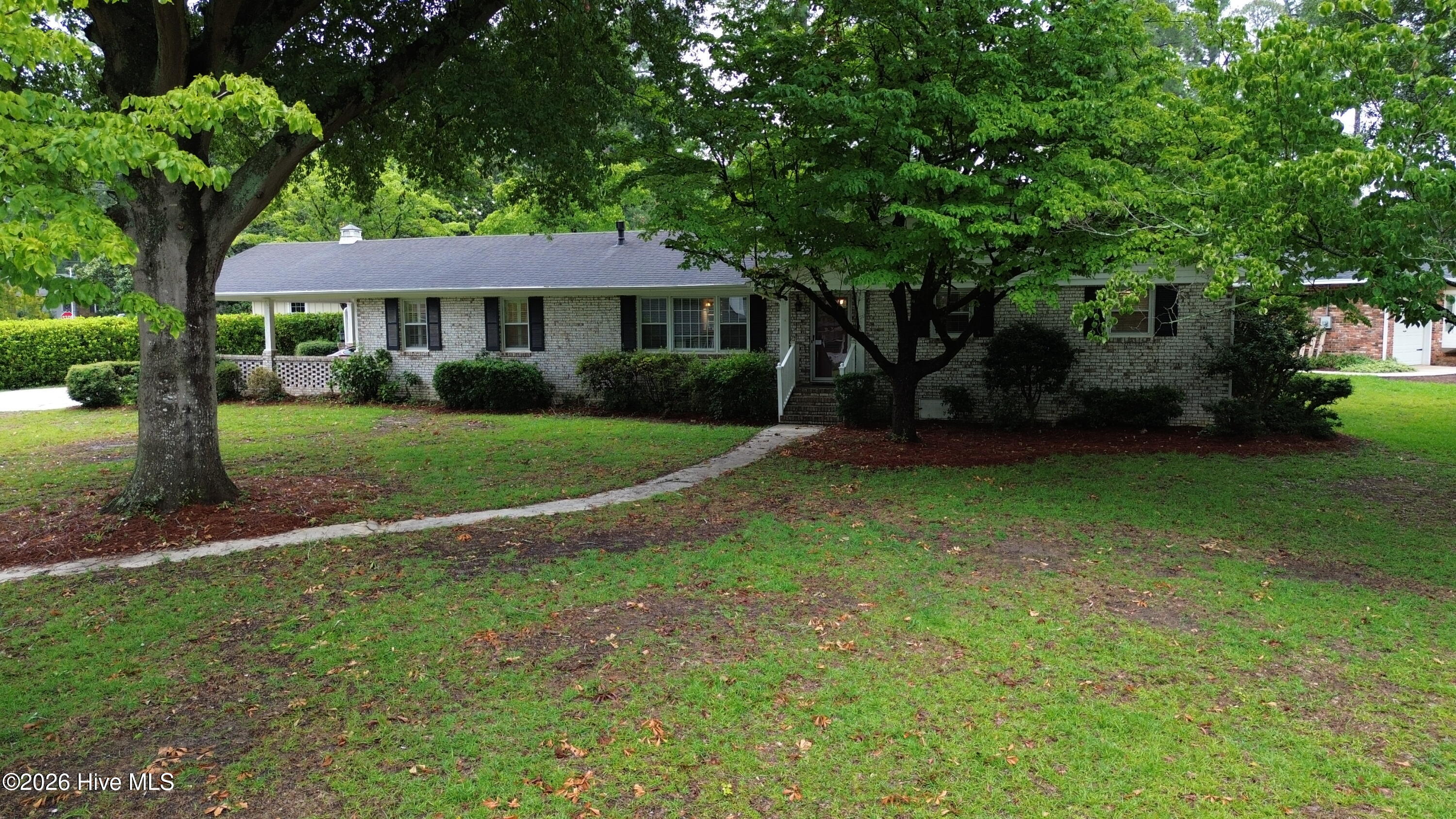 1471 Nottingham Drive Se Property Photo 6