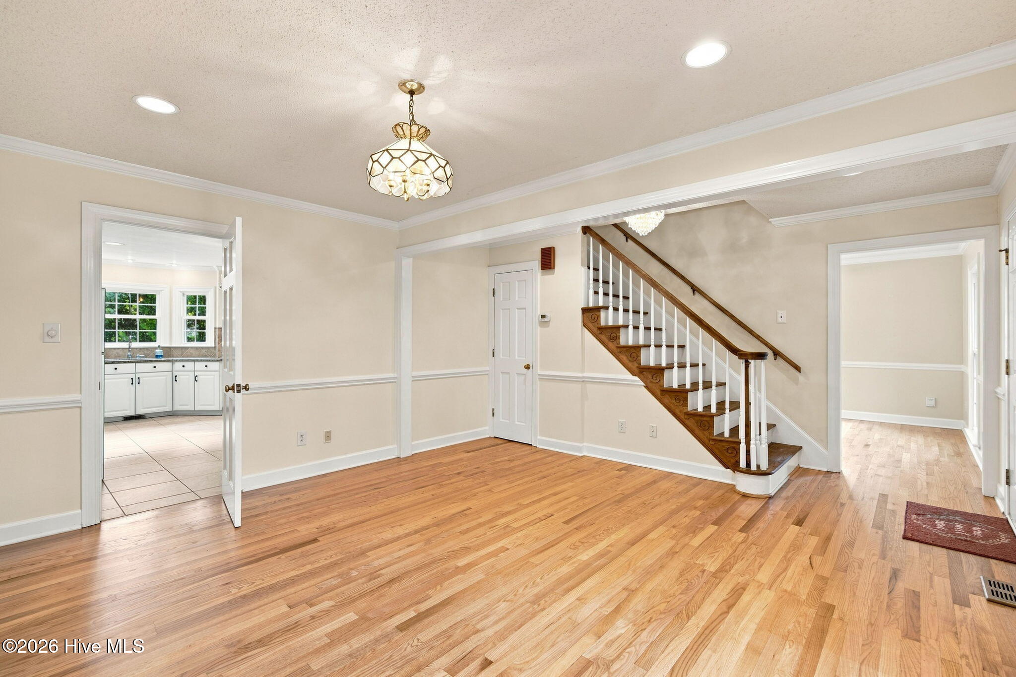 113 Bishop Drive Property Photo 6