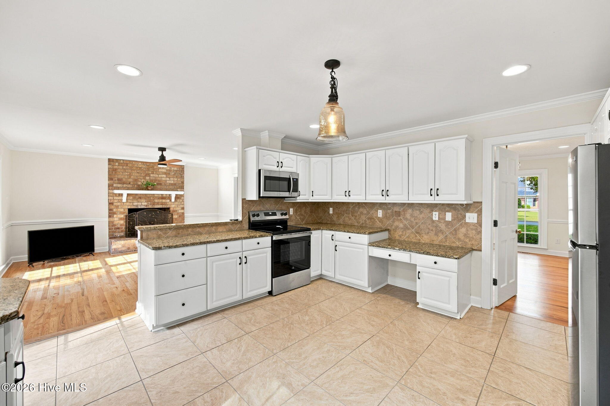 113 Bishop Drive Property Photo 9