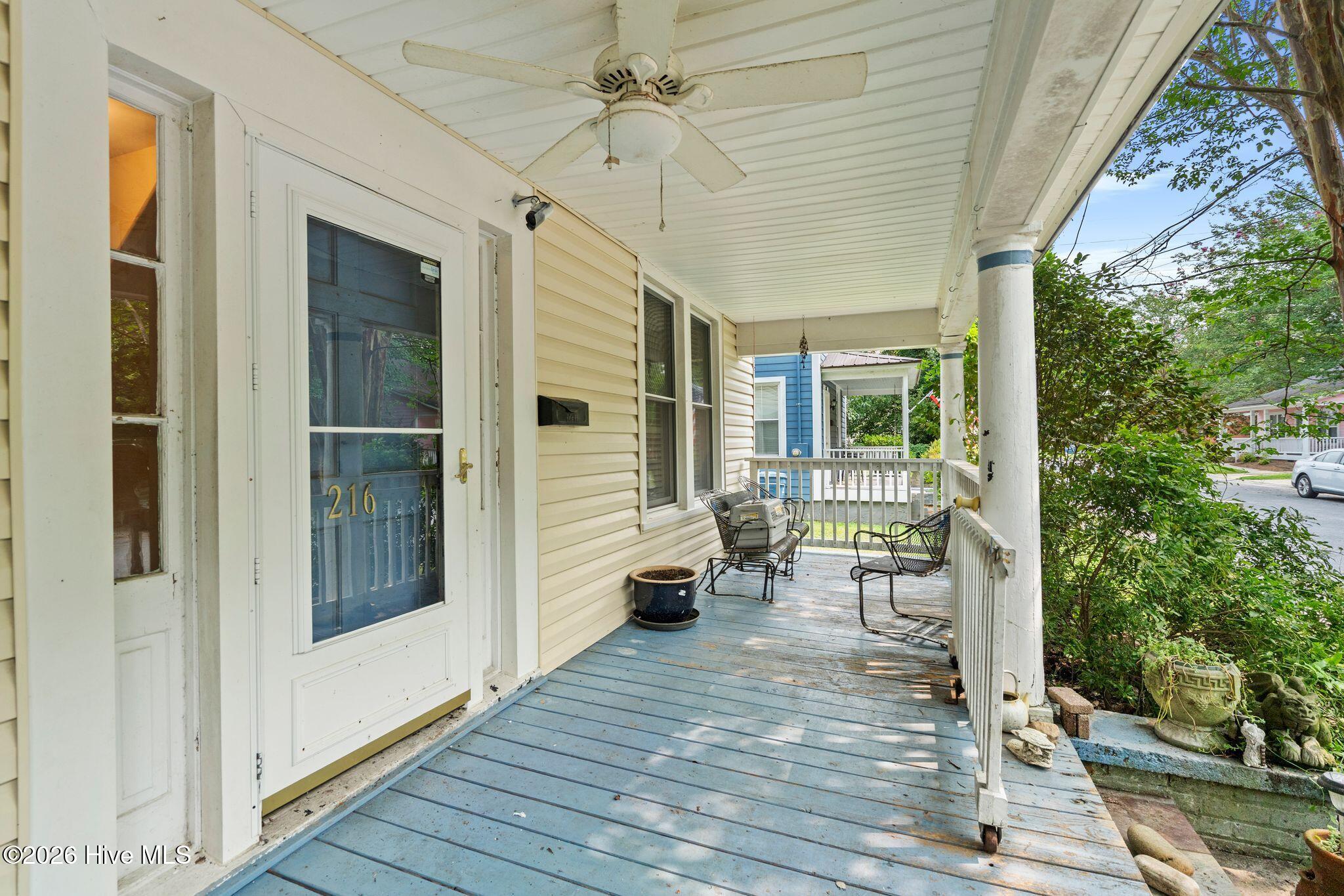 216 Fleming Street Property Photo 4