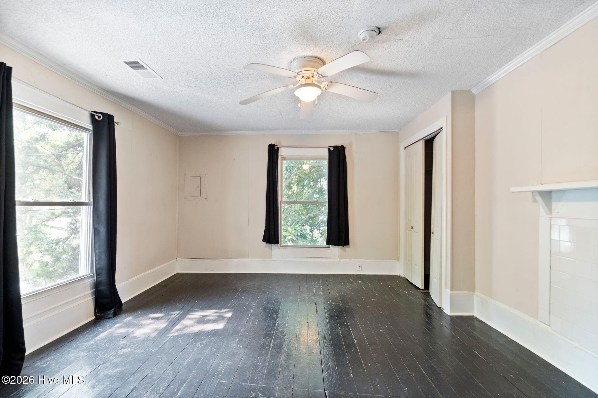 216 Fleming Street Property Photo 34