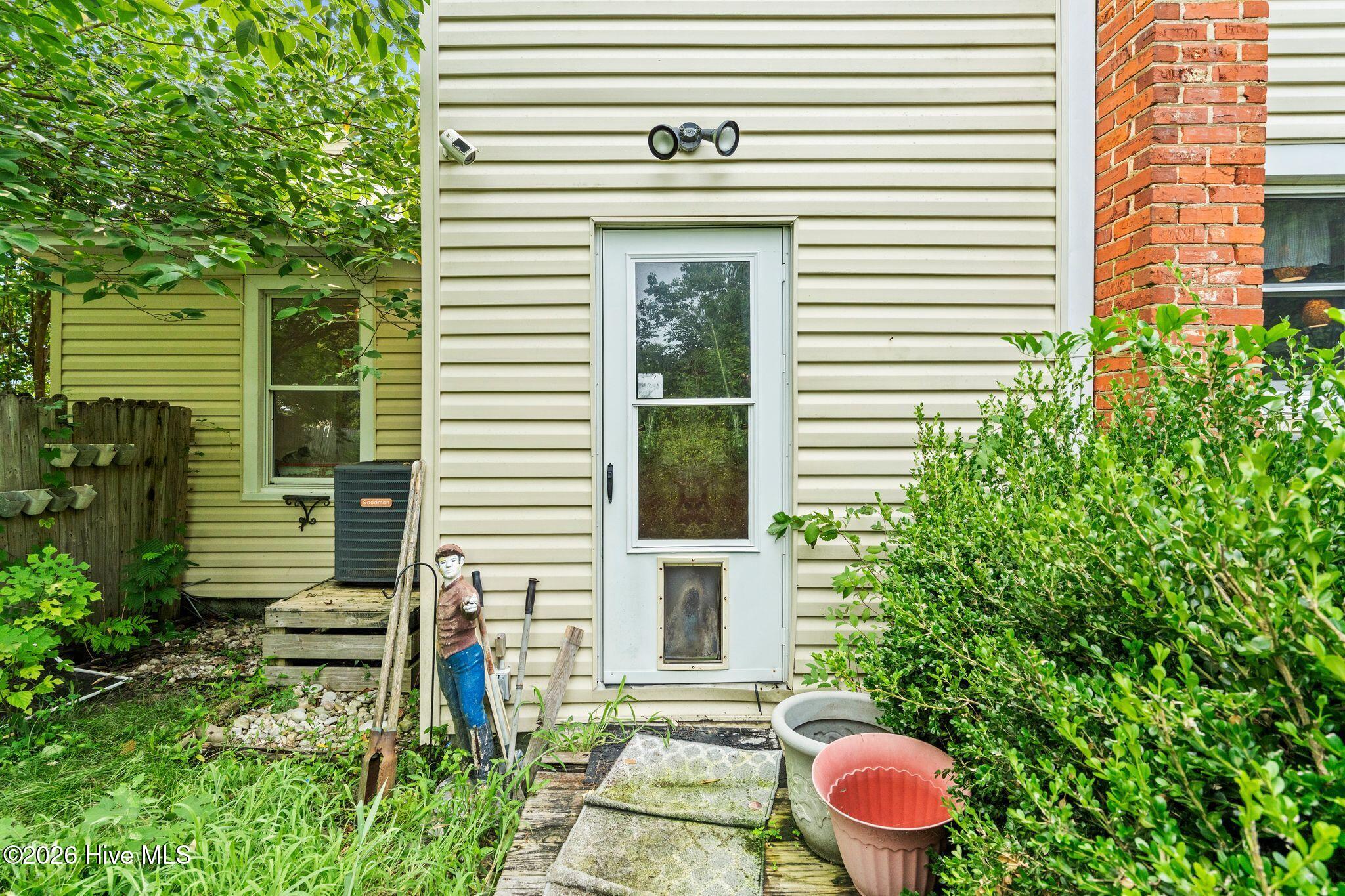 216 Fleming Street Property Photo 48