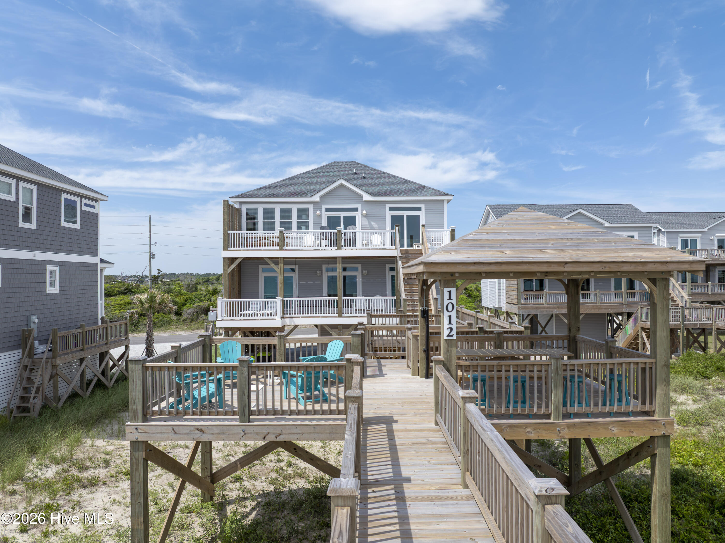 1012 New River Inlet Road Property Photo 3