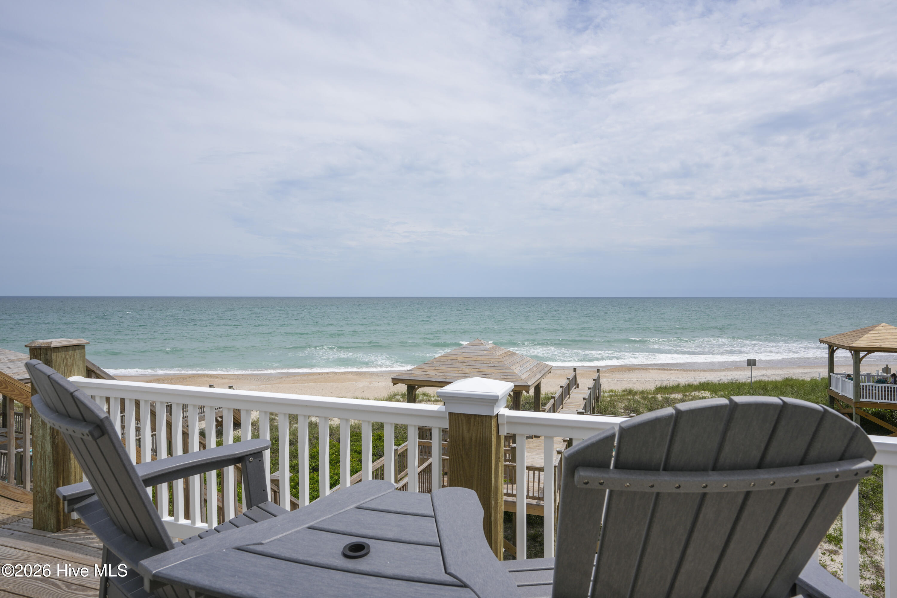 1012 New River Inlet Road Property Photo 10