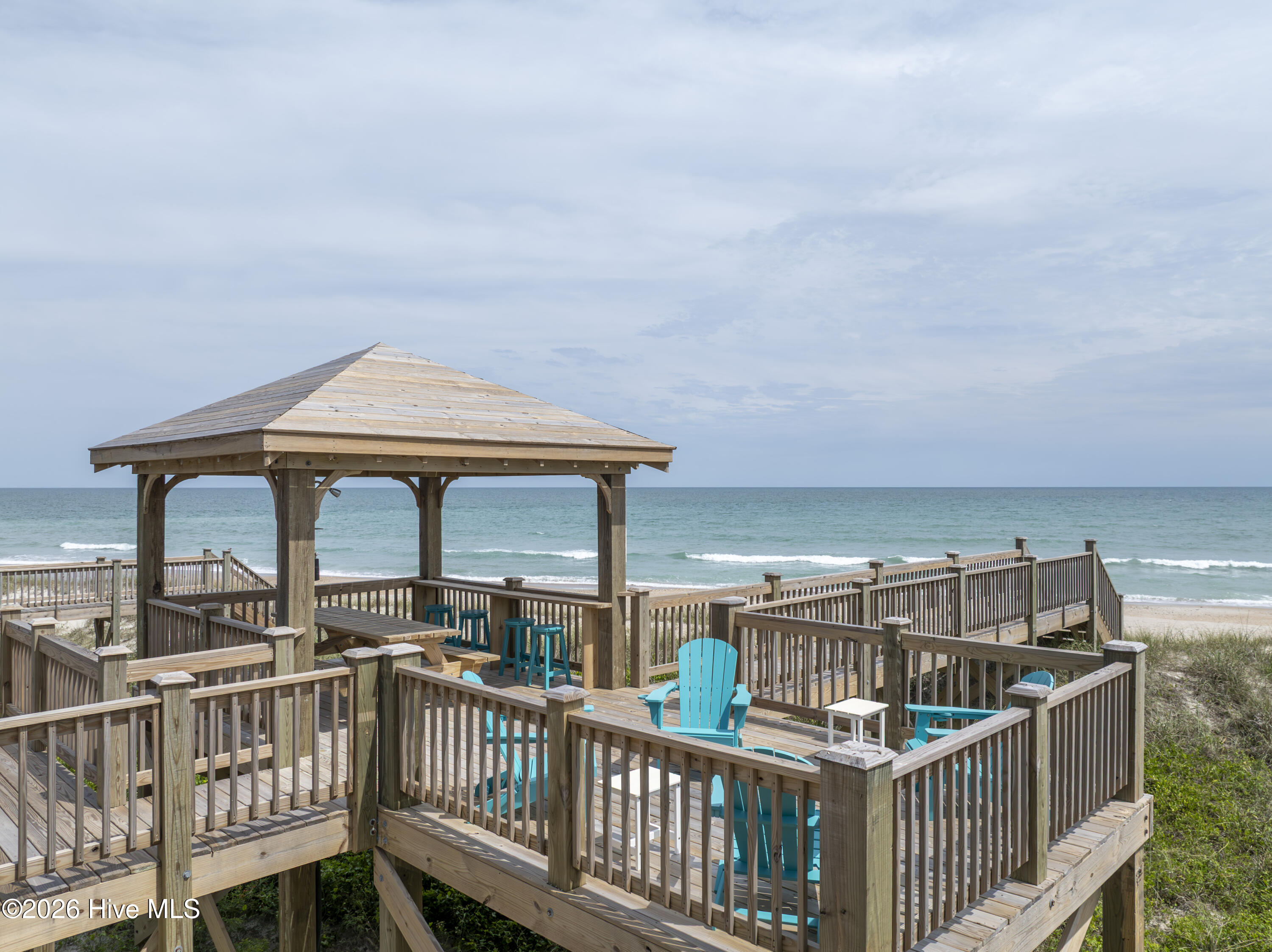 1012 New River Inlet Road Property Photo 11